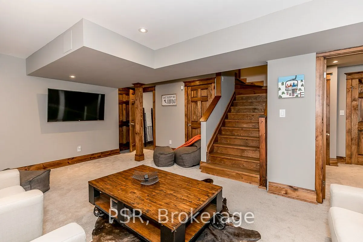 145 Snowbridge Way