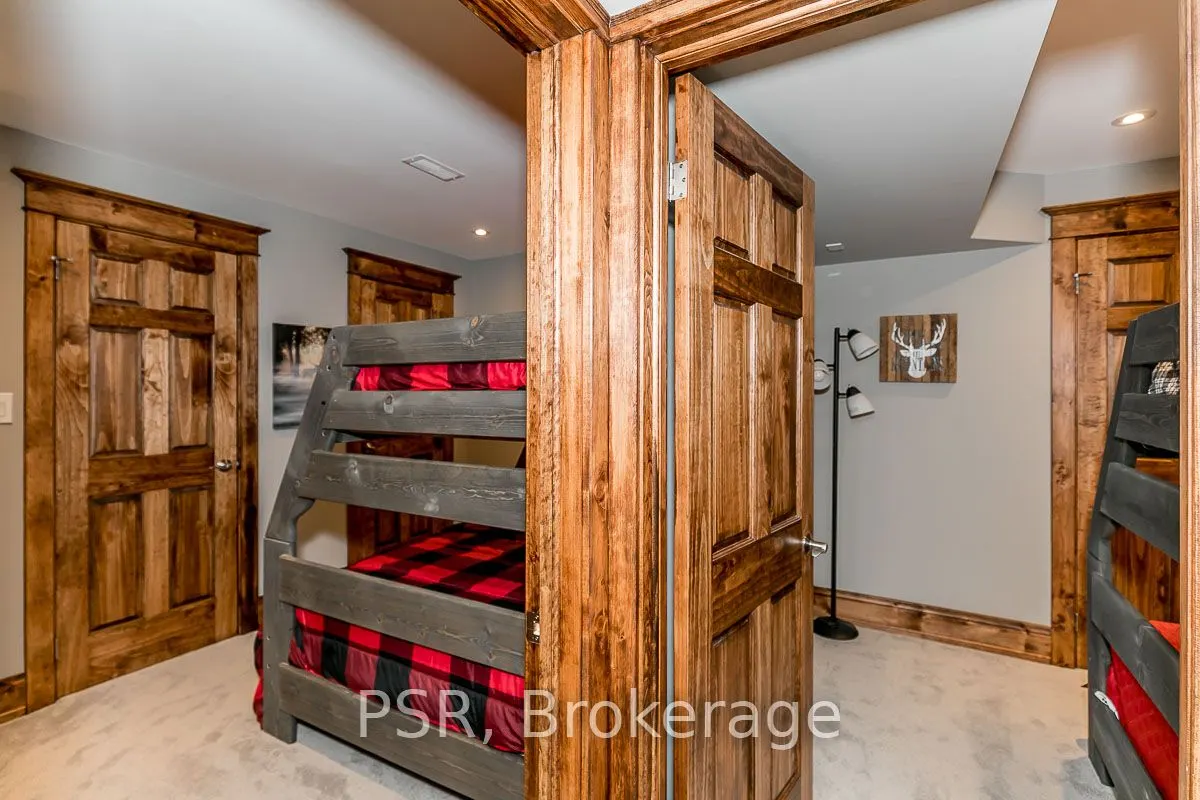 145 Snowbridge Way