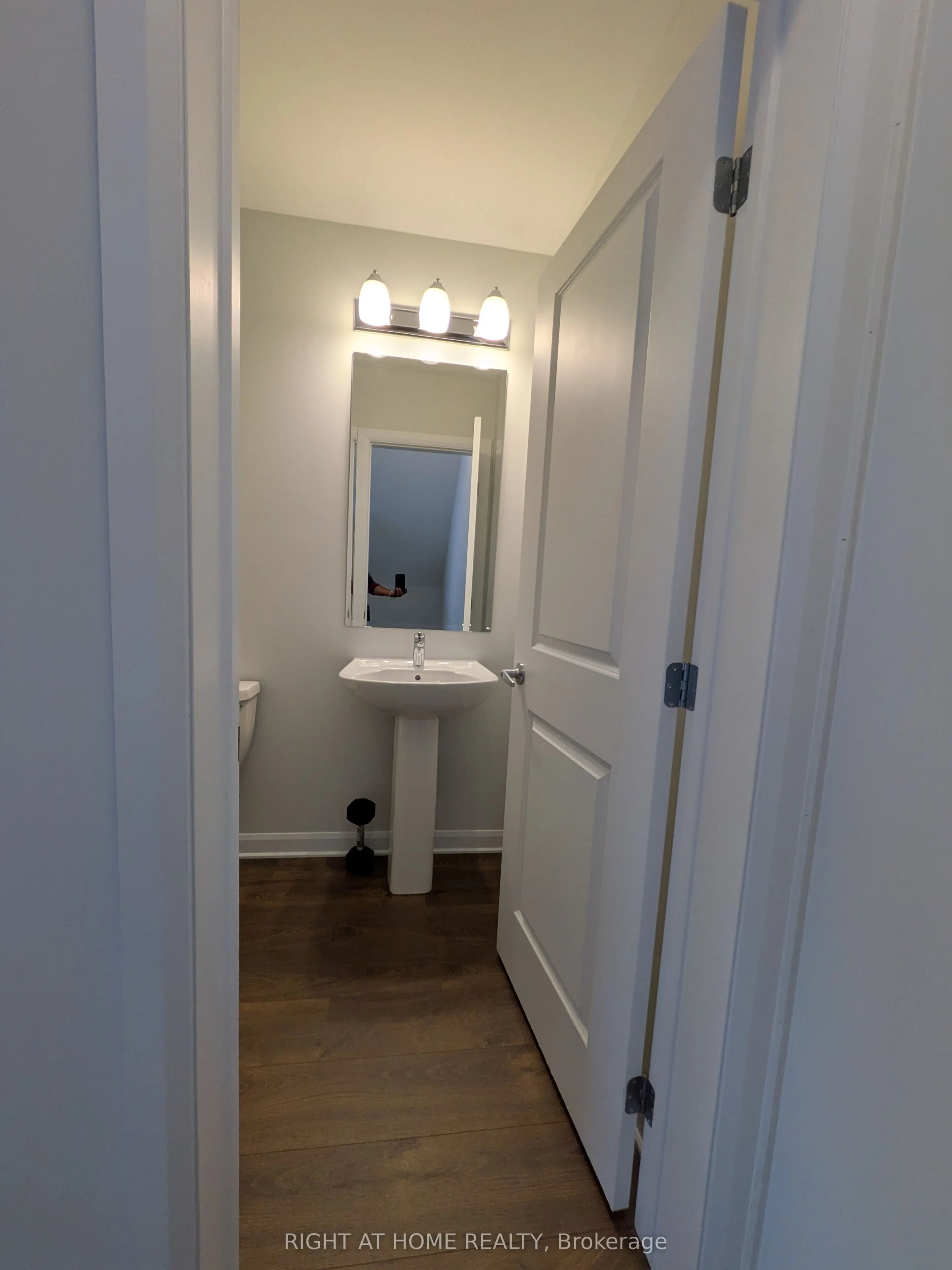 304 Clearpath Private