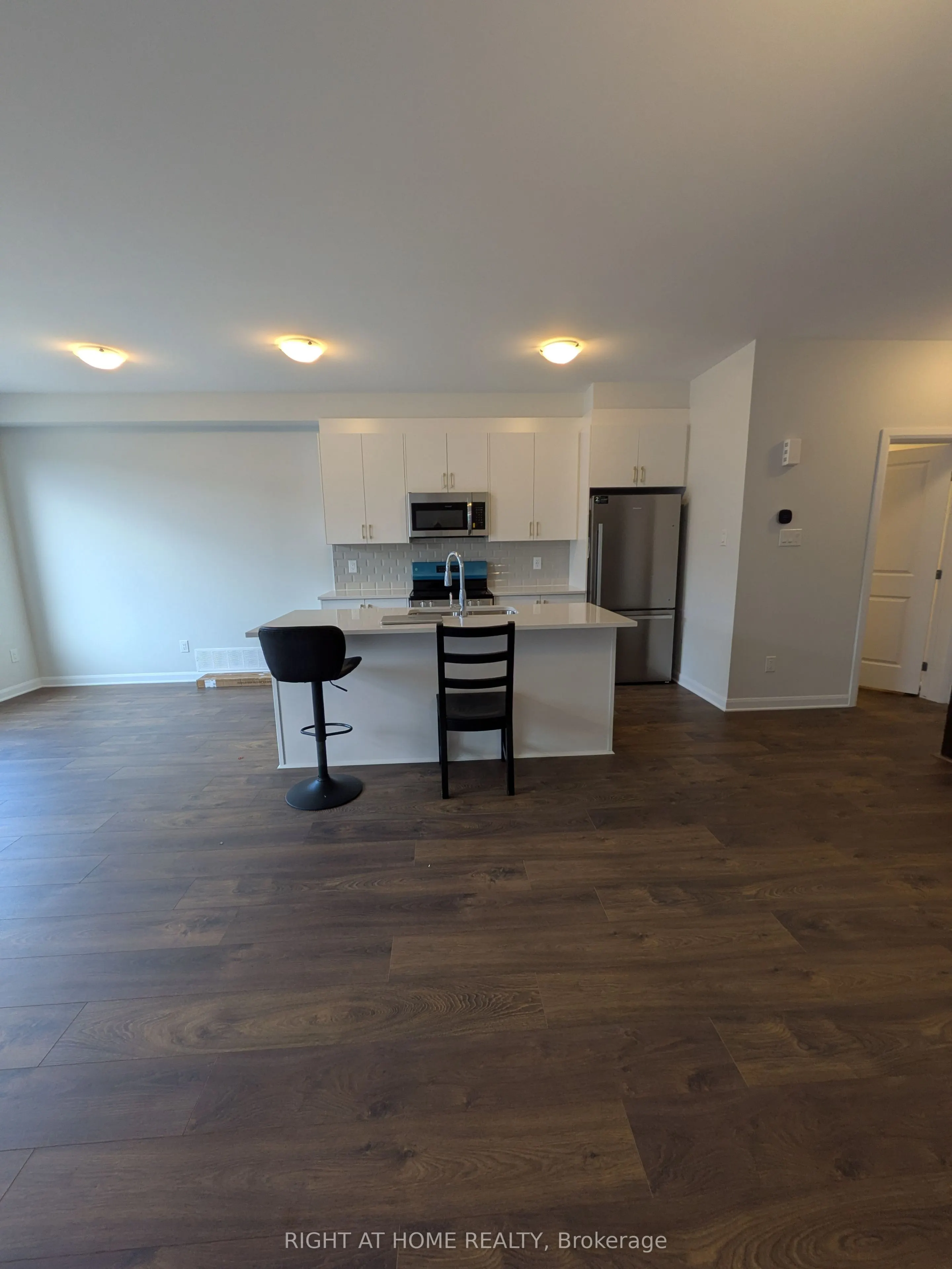 304 Clearpath Private