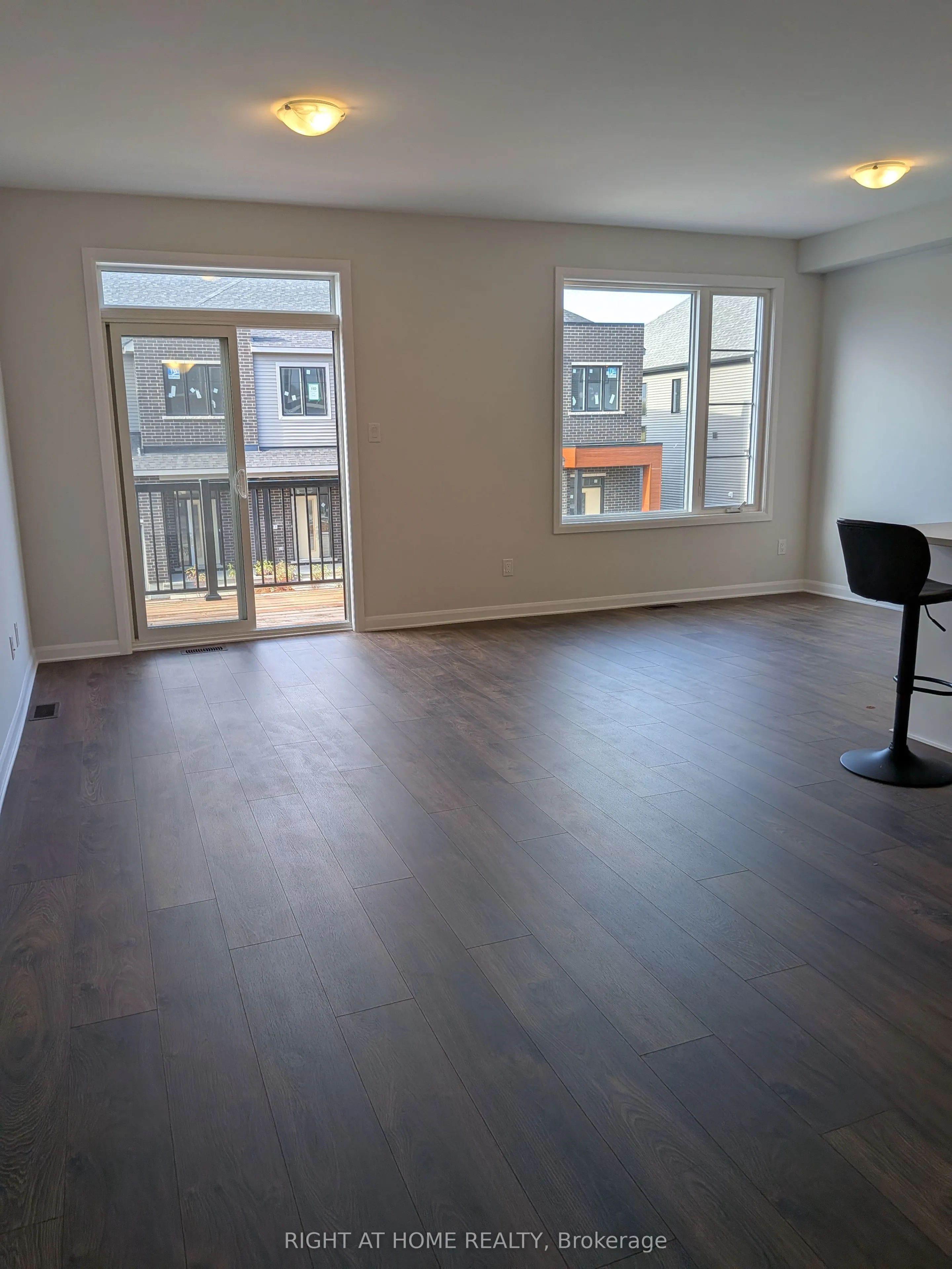 304 Clearpath Private