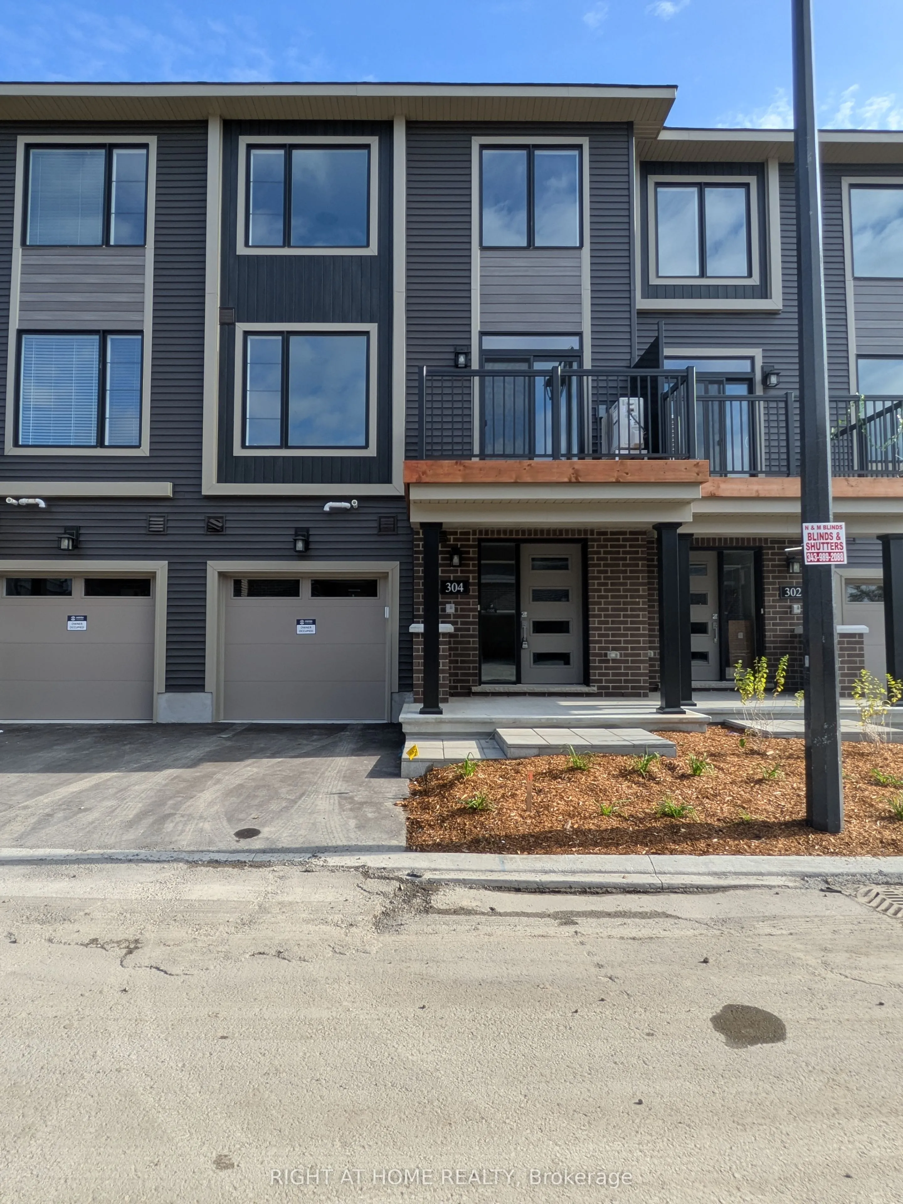 304 Clearpath Private