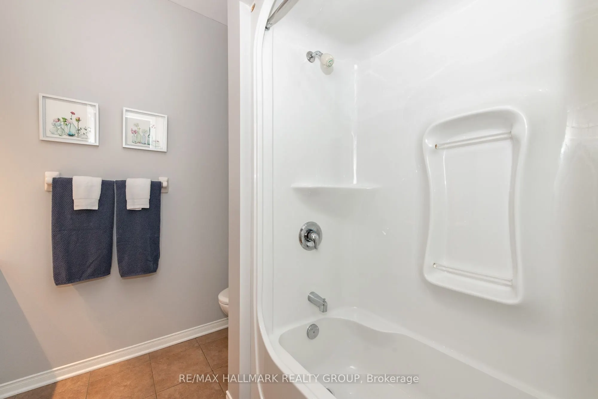 102 Kelso Private