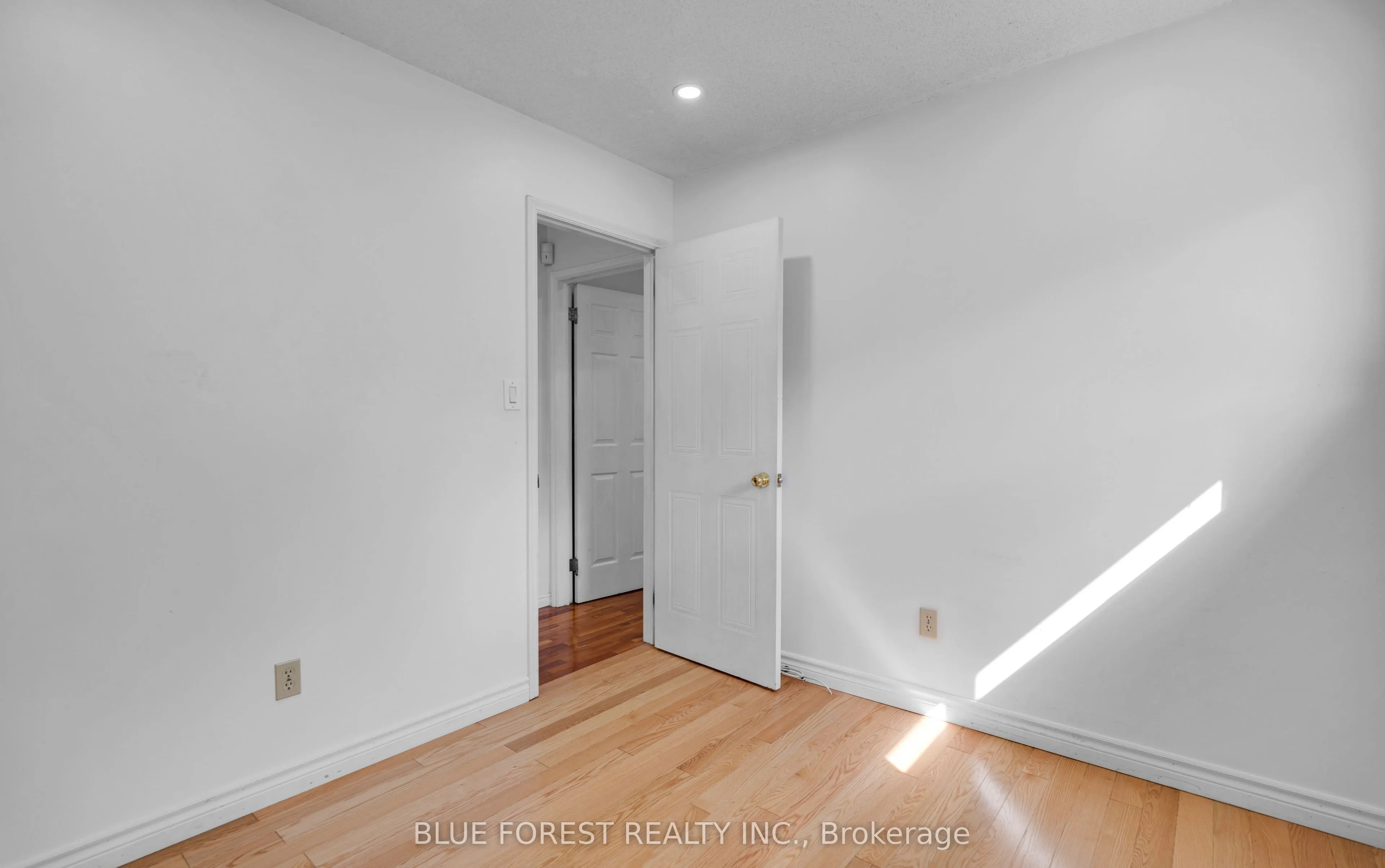 92 Ardsley Road