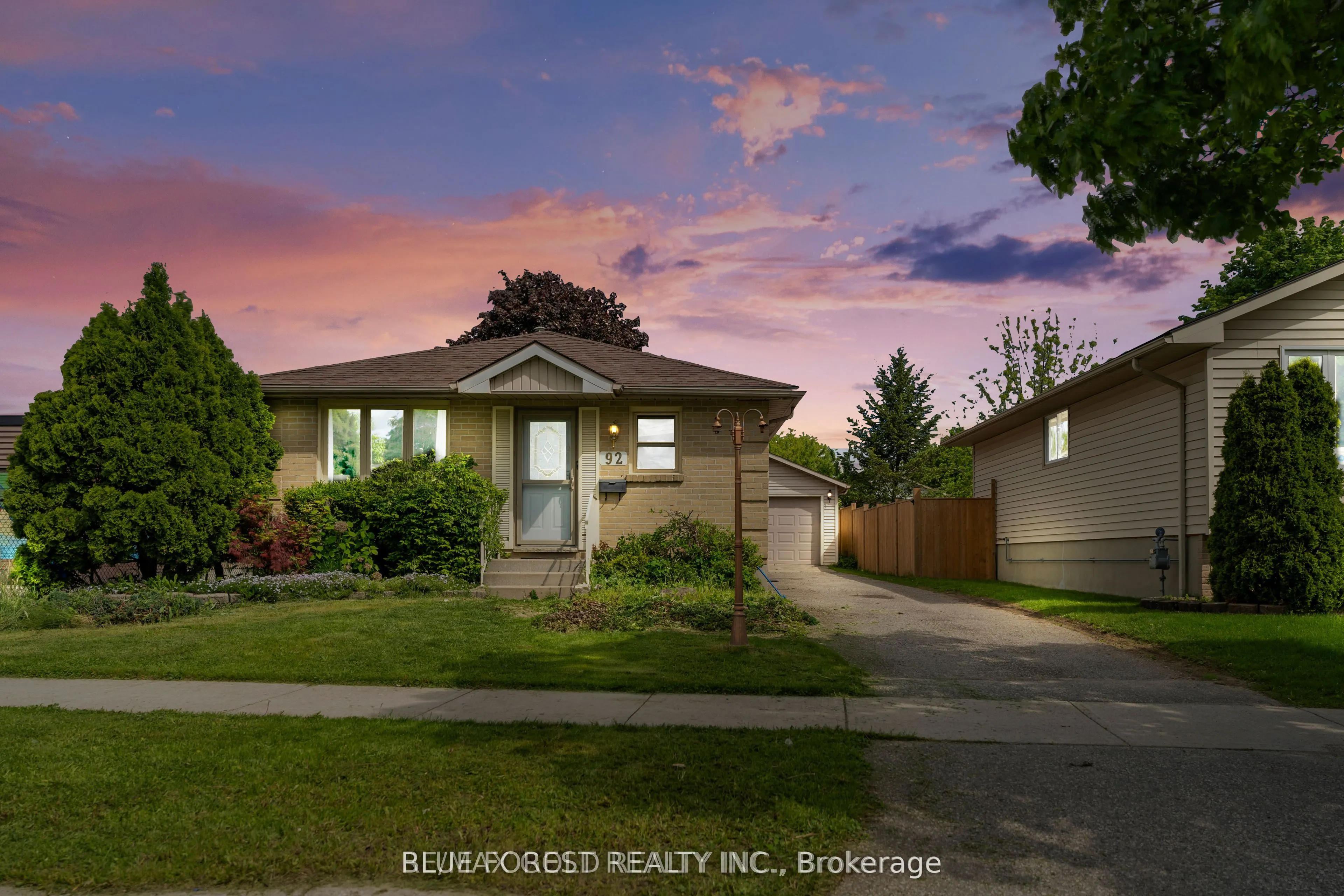 92 Ardsley Road