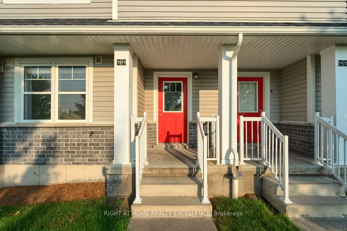 1971 Ottawa Street S, #61