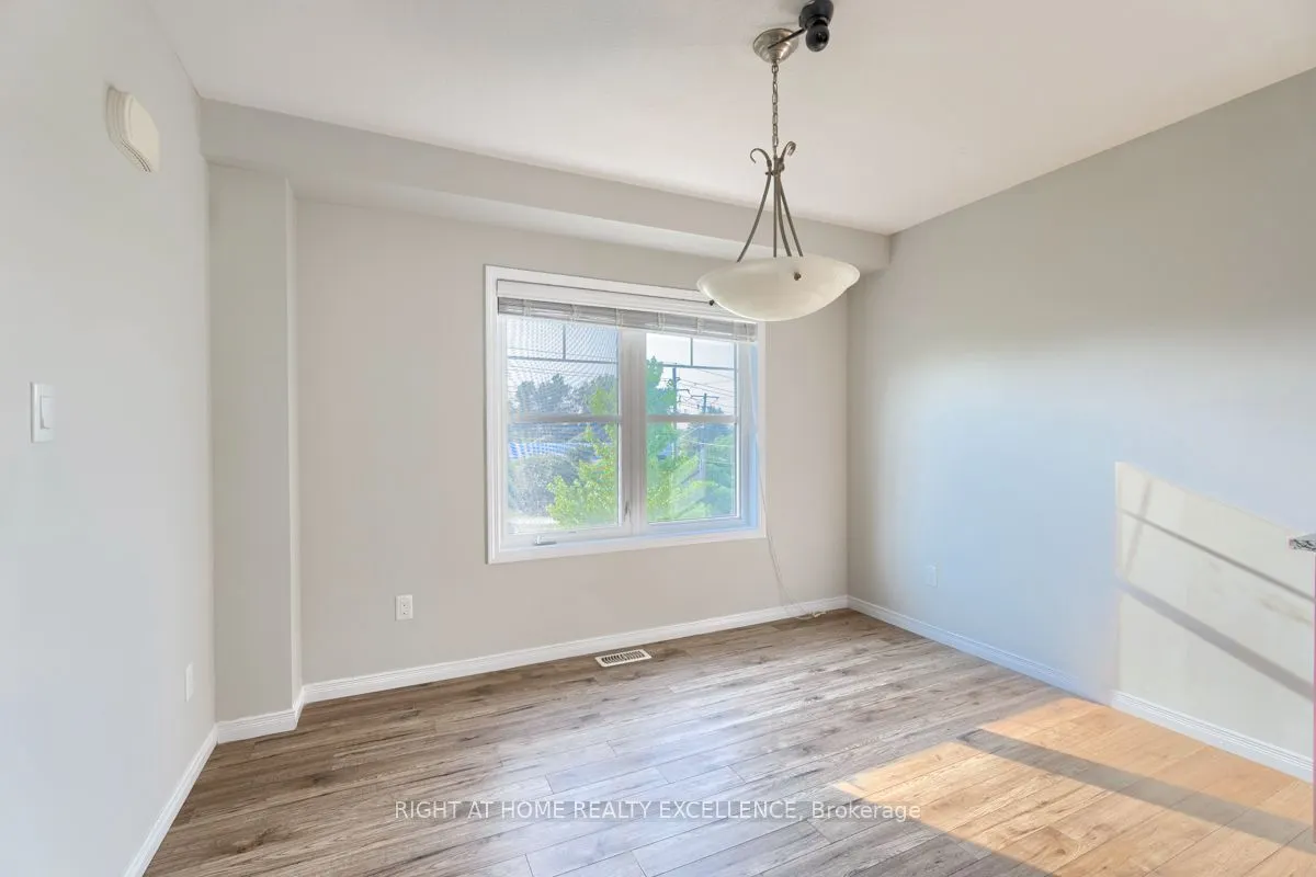 1971 Ottawa Street S, #61