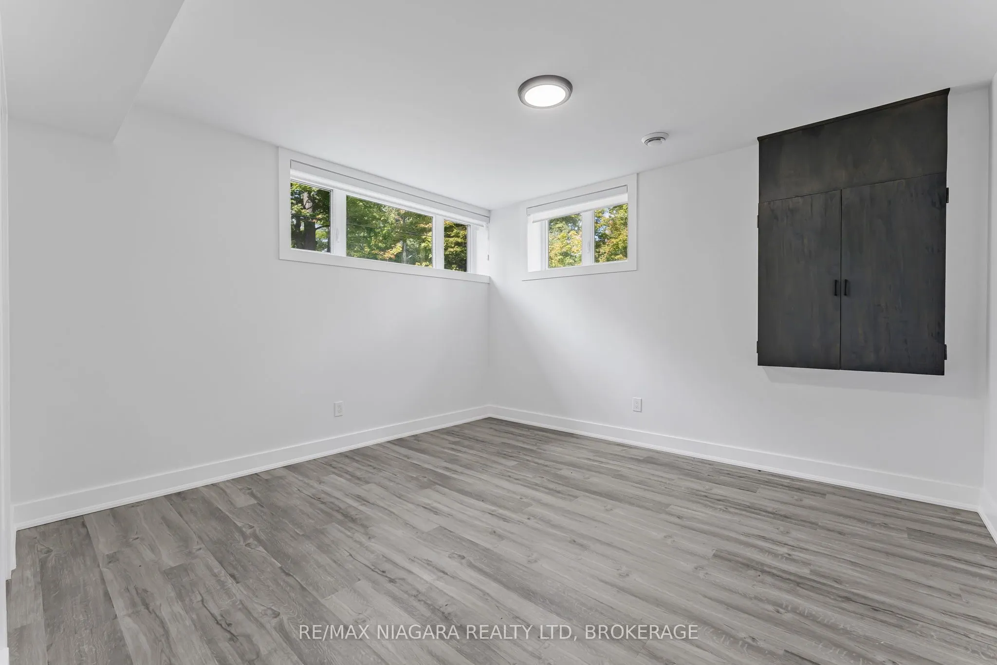 1018 Ridgewood Avenue
