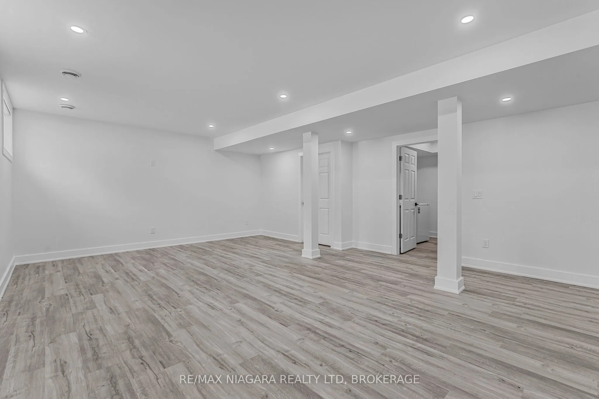 1018 Ridgewood Avenue