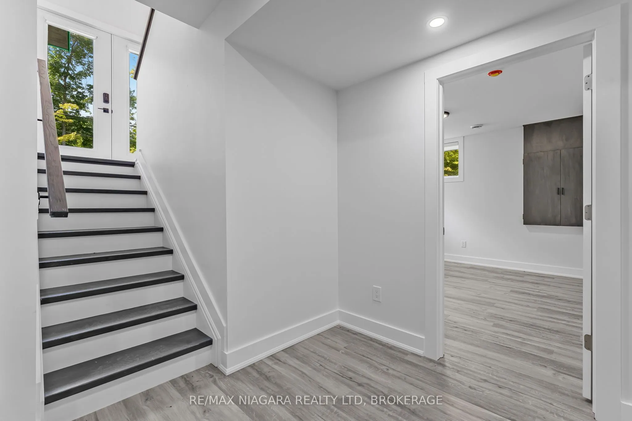 1018 Ridgewood Avenue