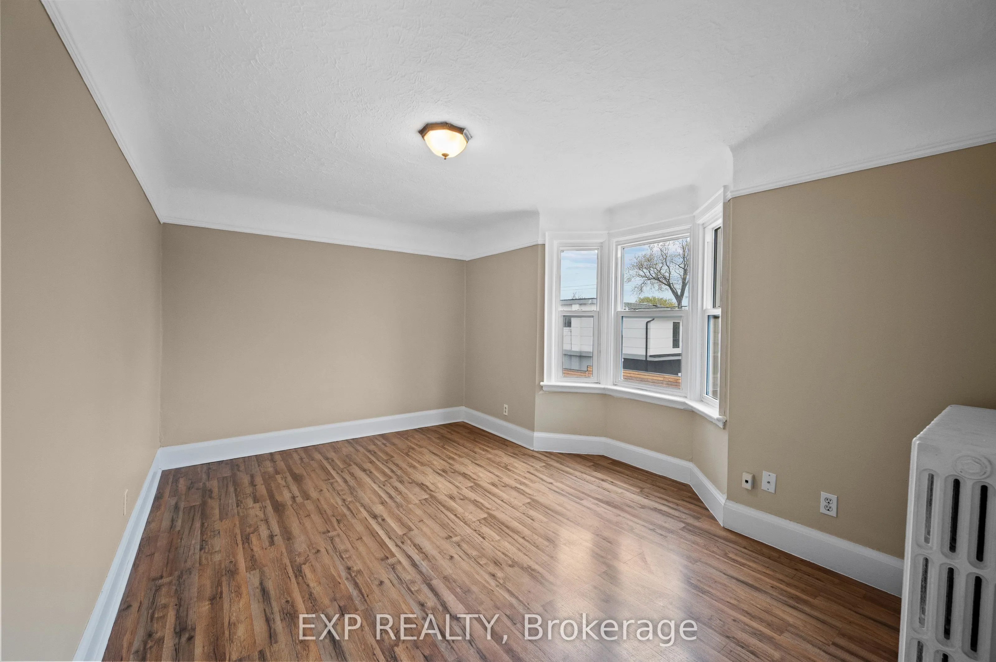 54 Frederick Avenue