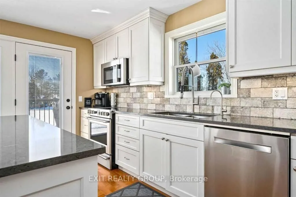 1531 Foxboro Stirling Road