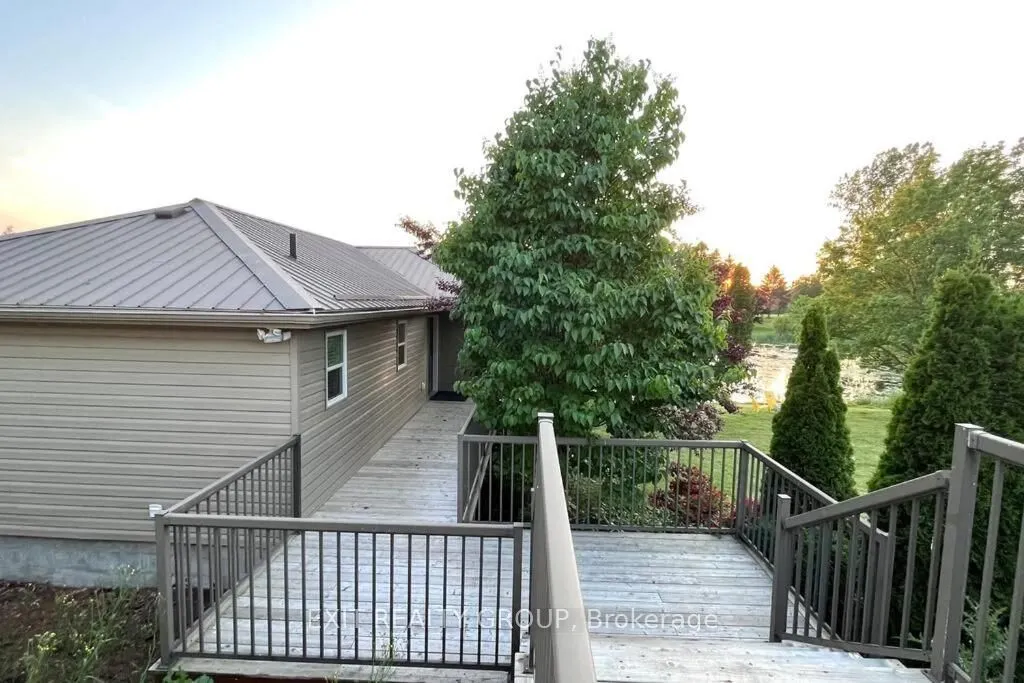 1531 Foxboro Stirling Road