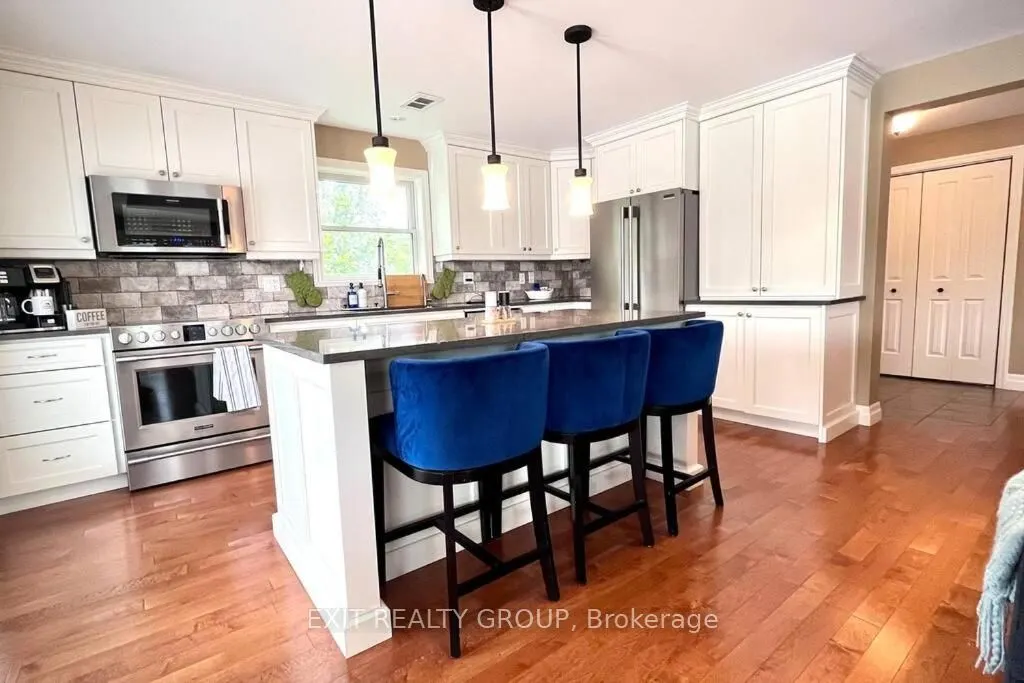 1531 Foxboro Stirling Road