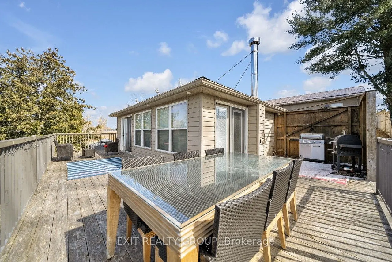 1531 Foxboro Stirling Road