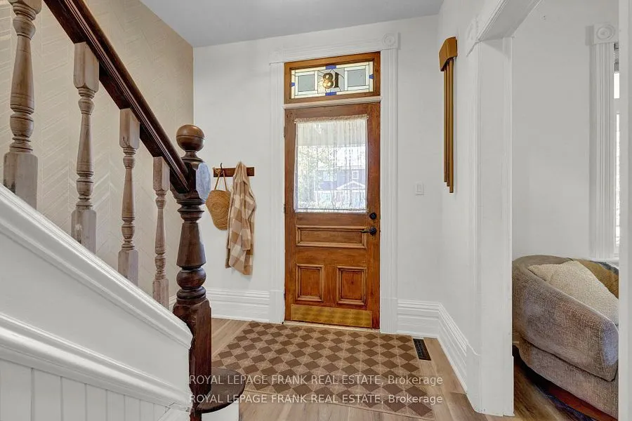 18 Nassau Street