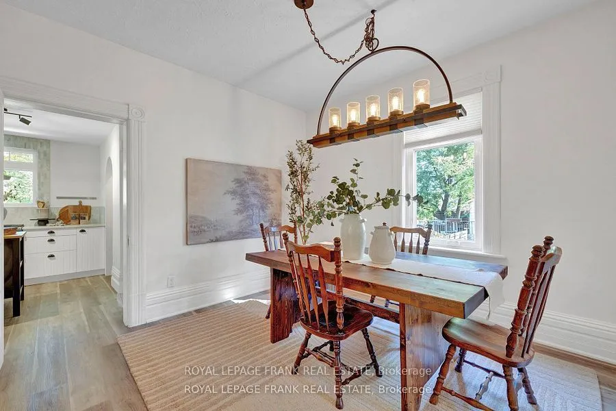 18 Nassau Street