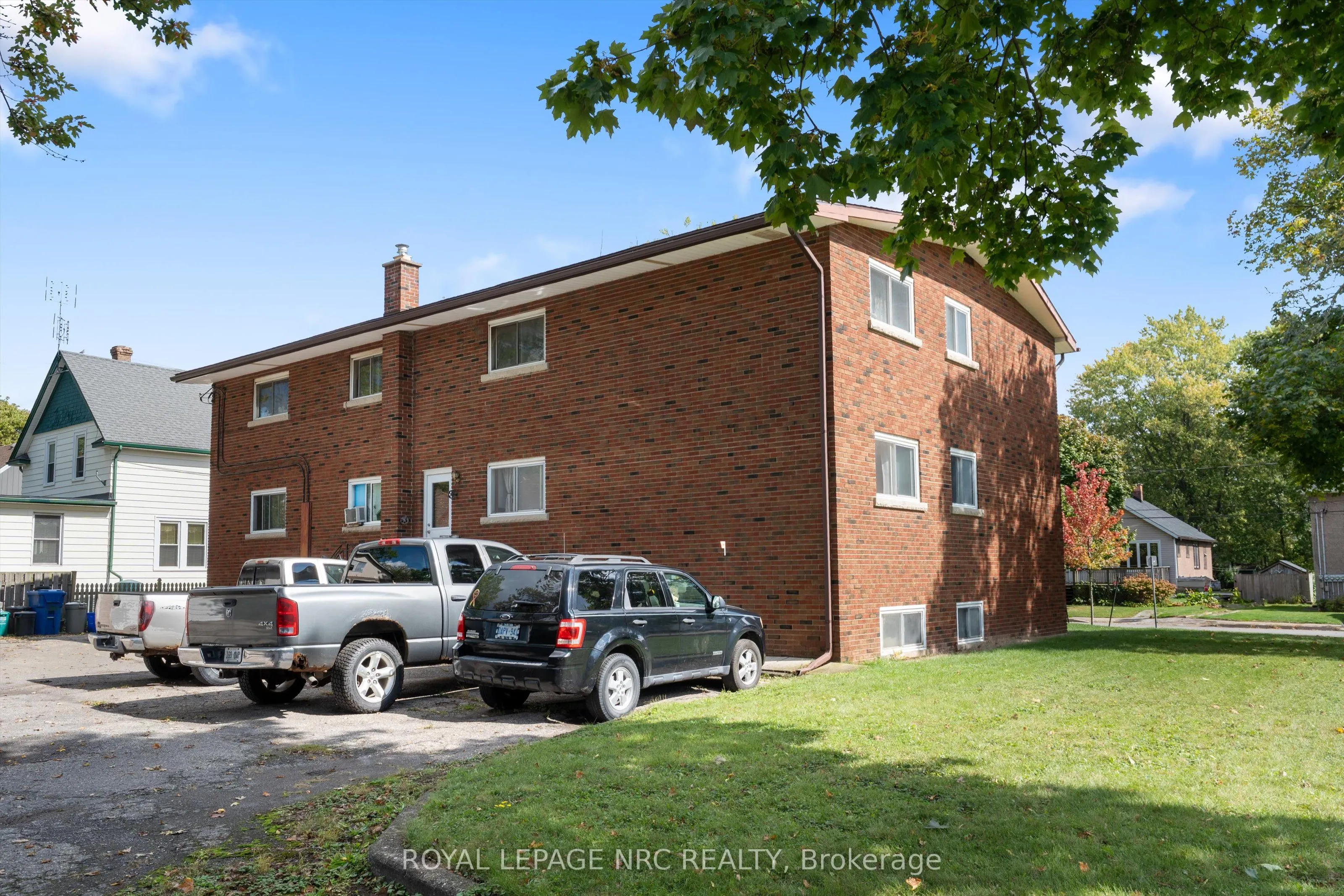 35 Aqueduct Street