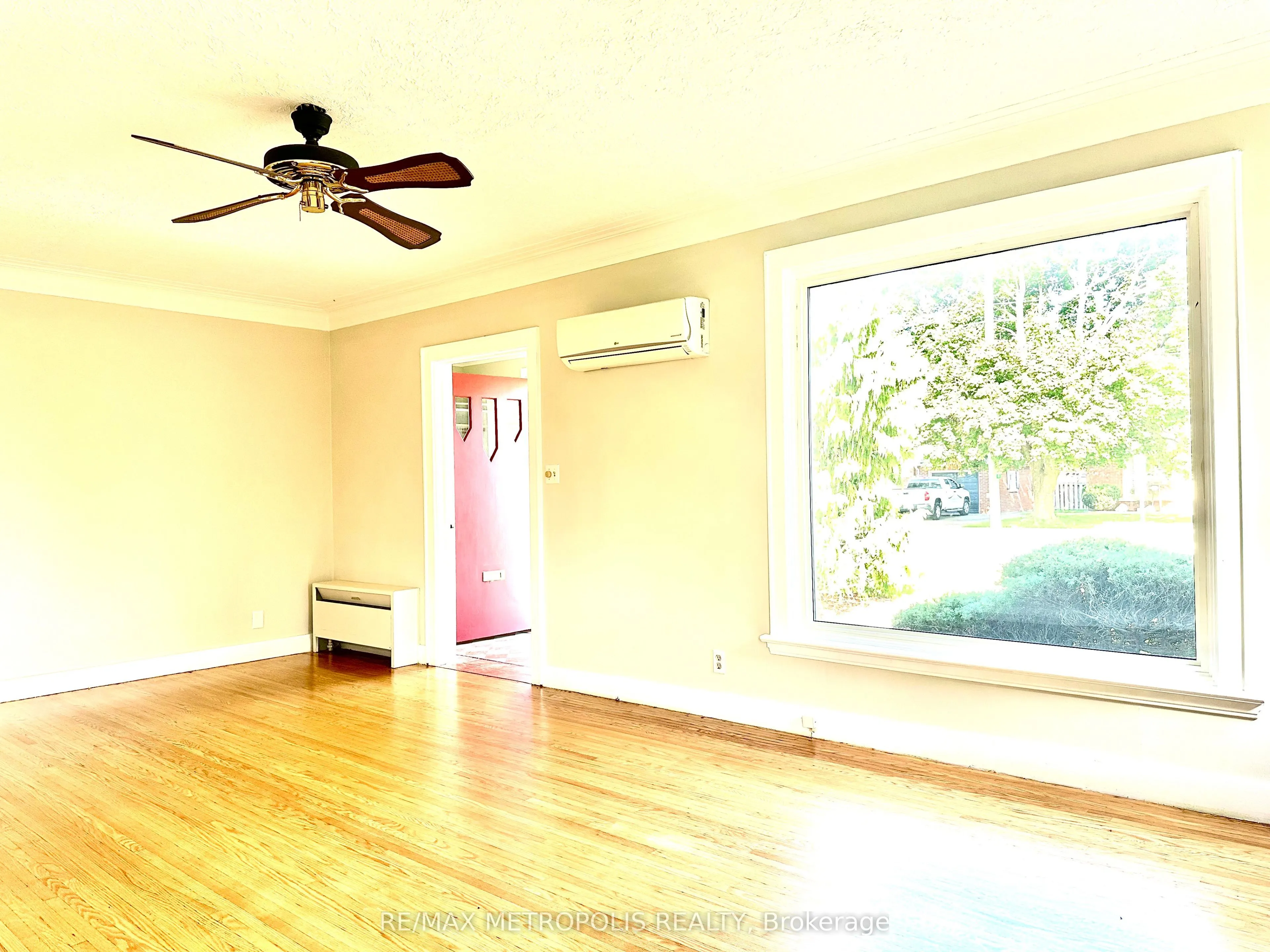 117 Queensway Drive