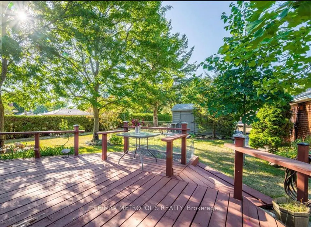 117 Queensway Drive