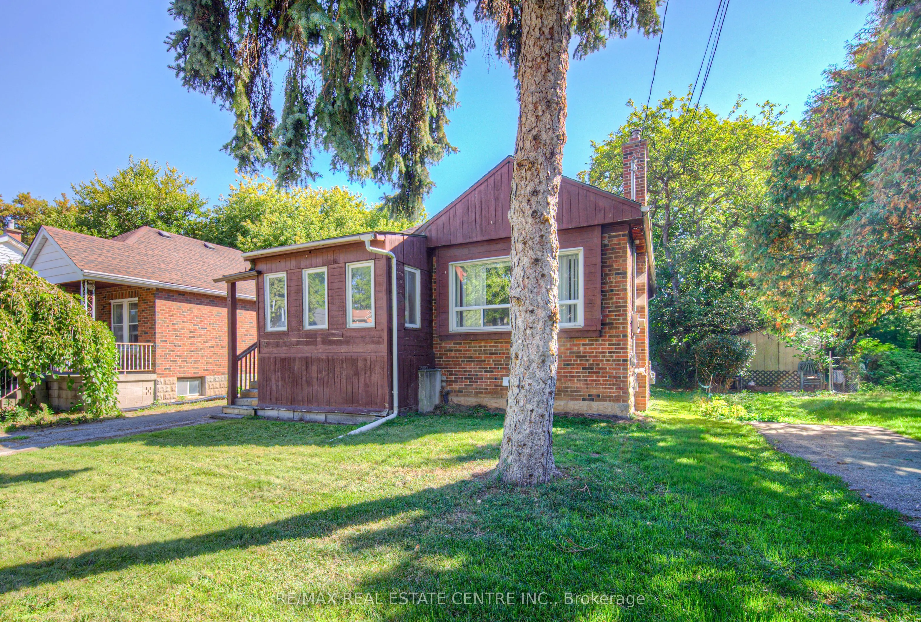 77 Emerson Street