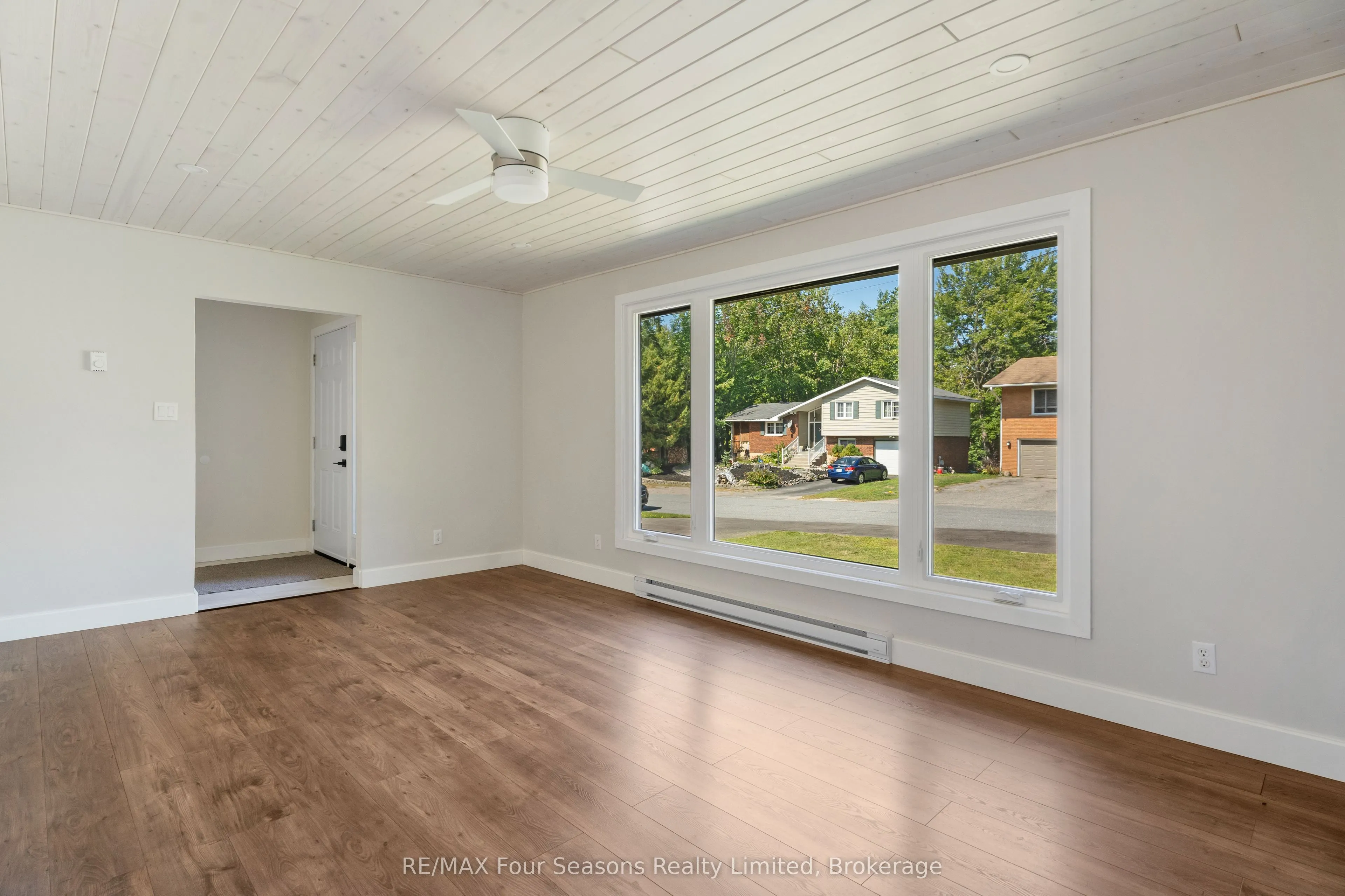 571 David Street