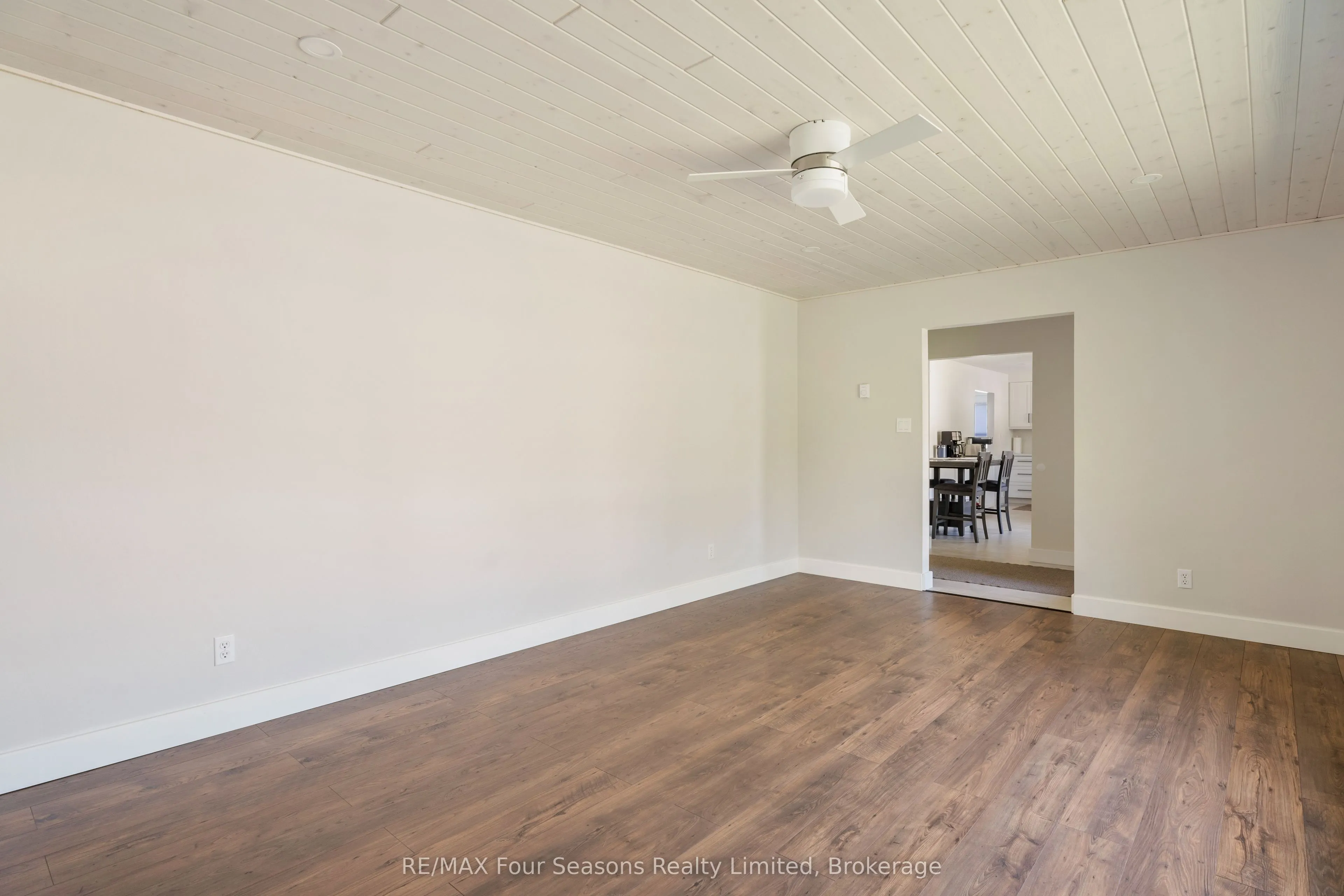 571 David Street