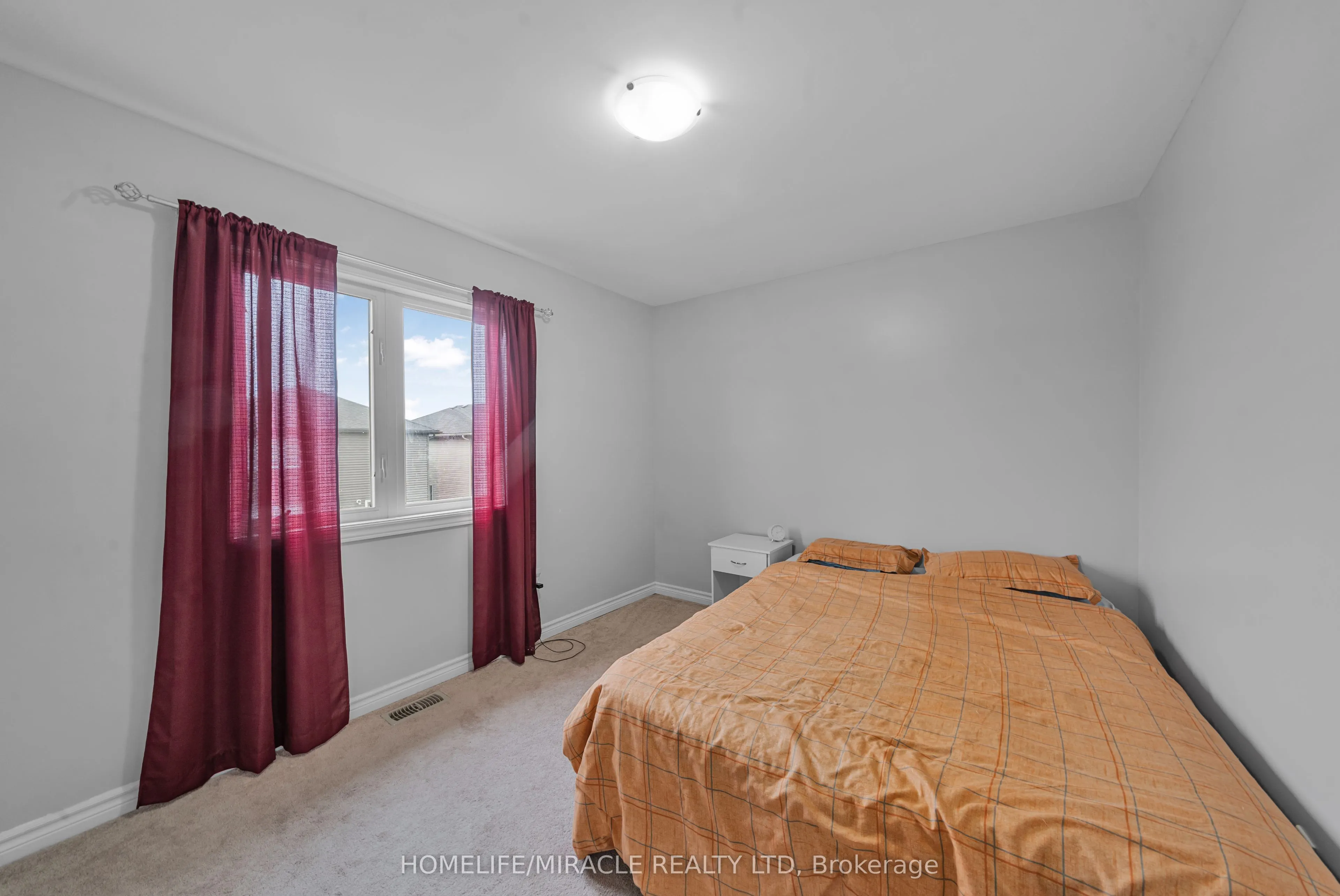 63 Brennan Crescent