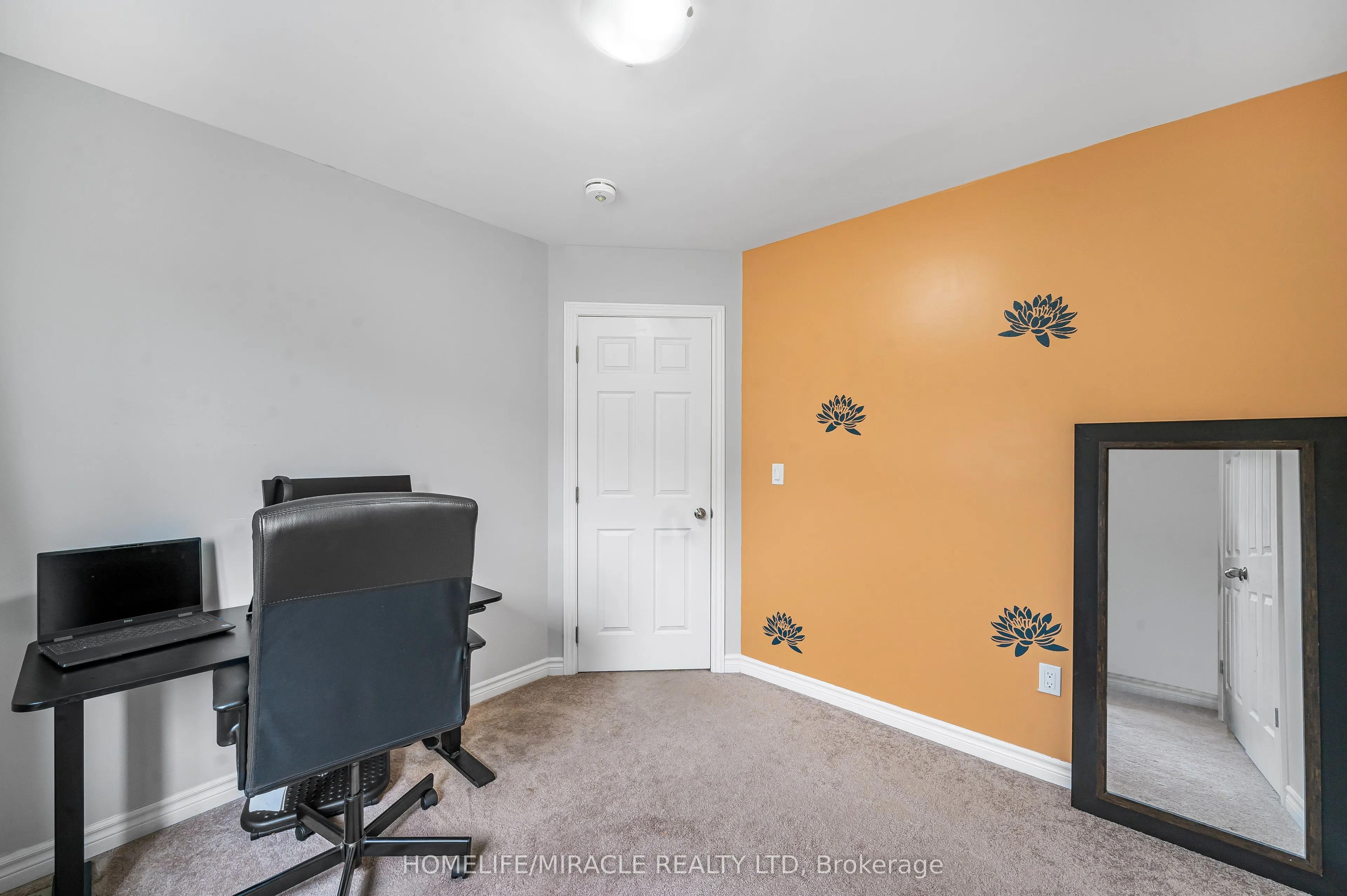 63 Brennan Crescent