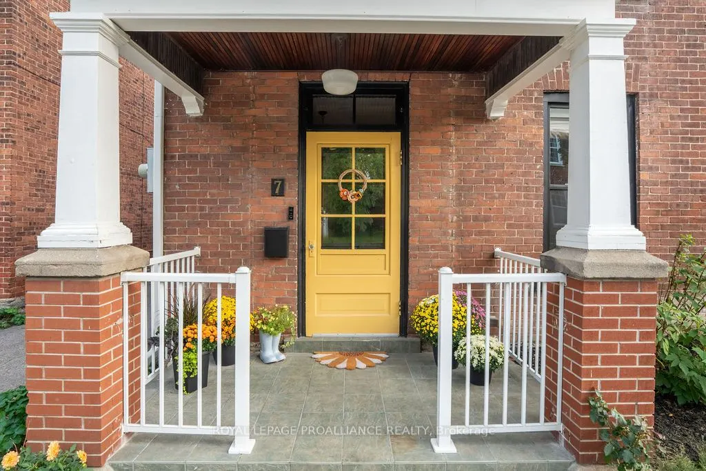 7 Forin Street