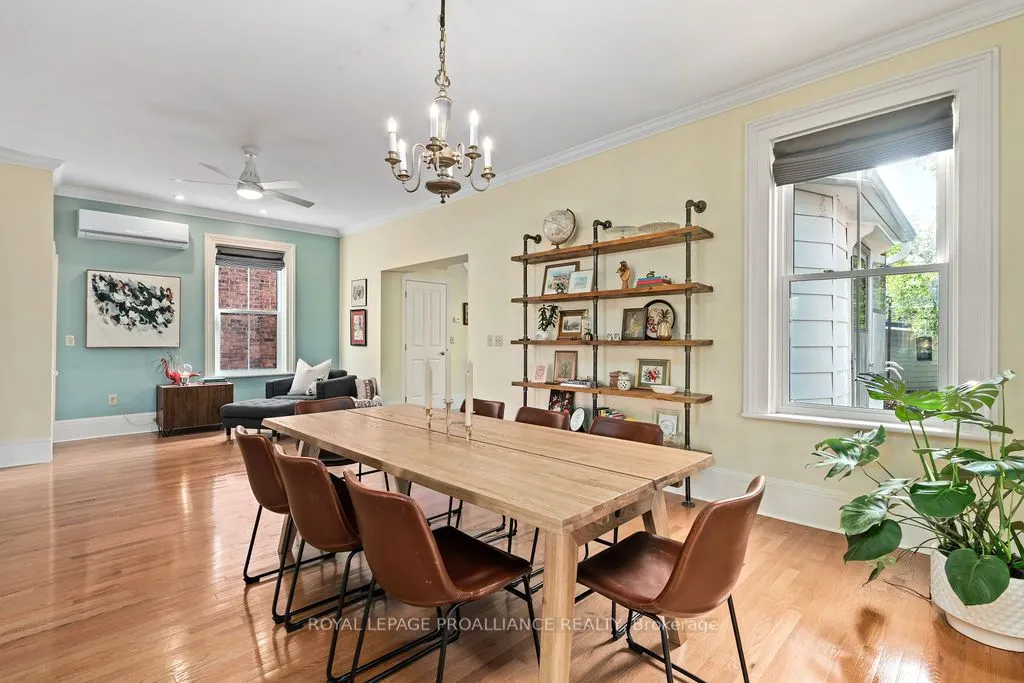 7 Forin Street
