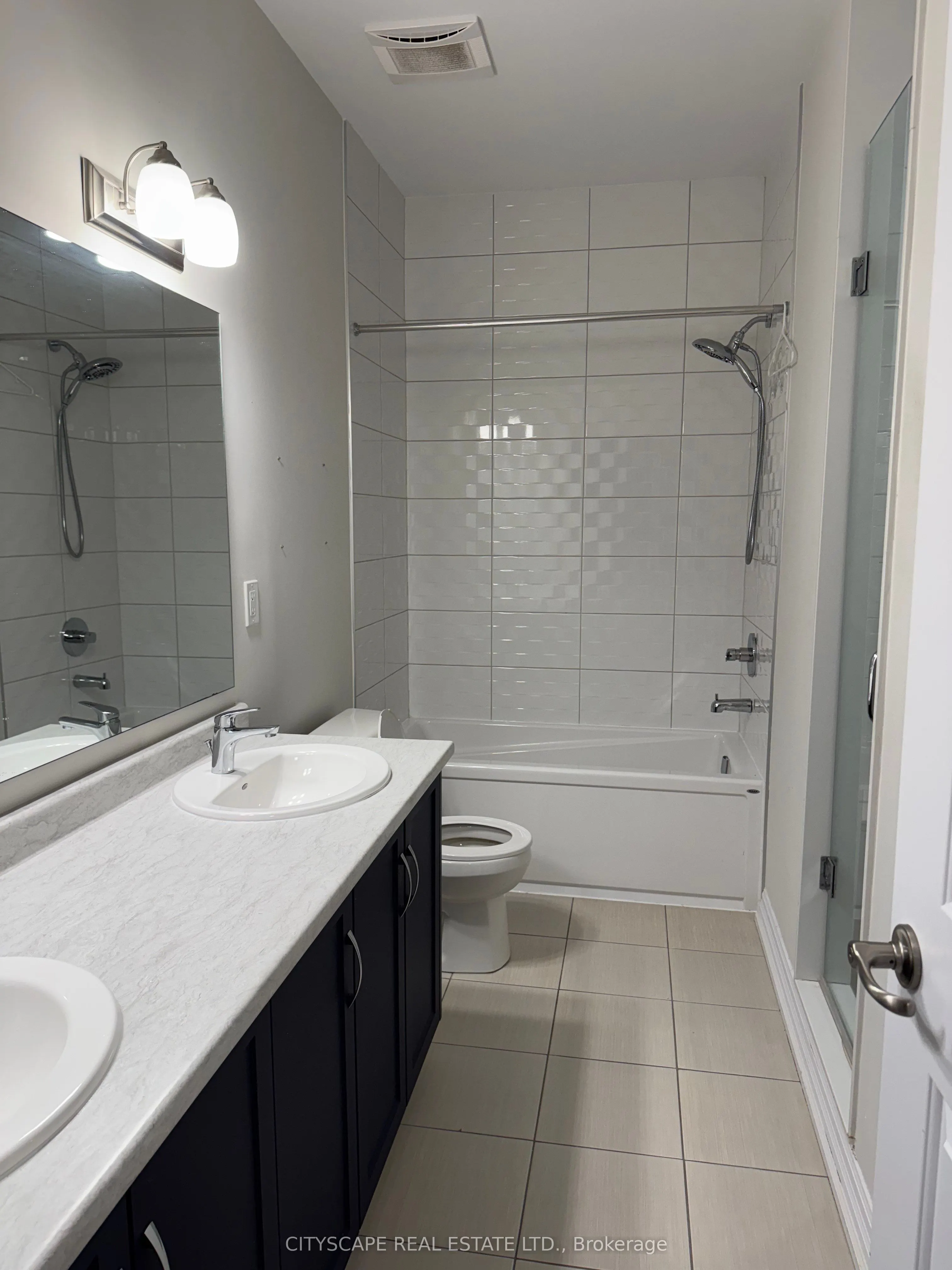 4311 Mann Street, #7