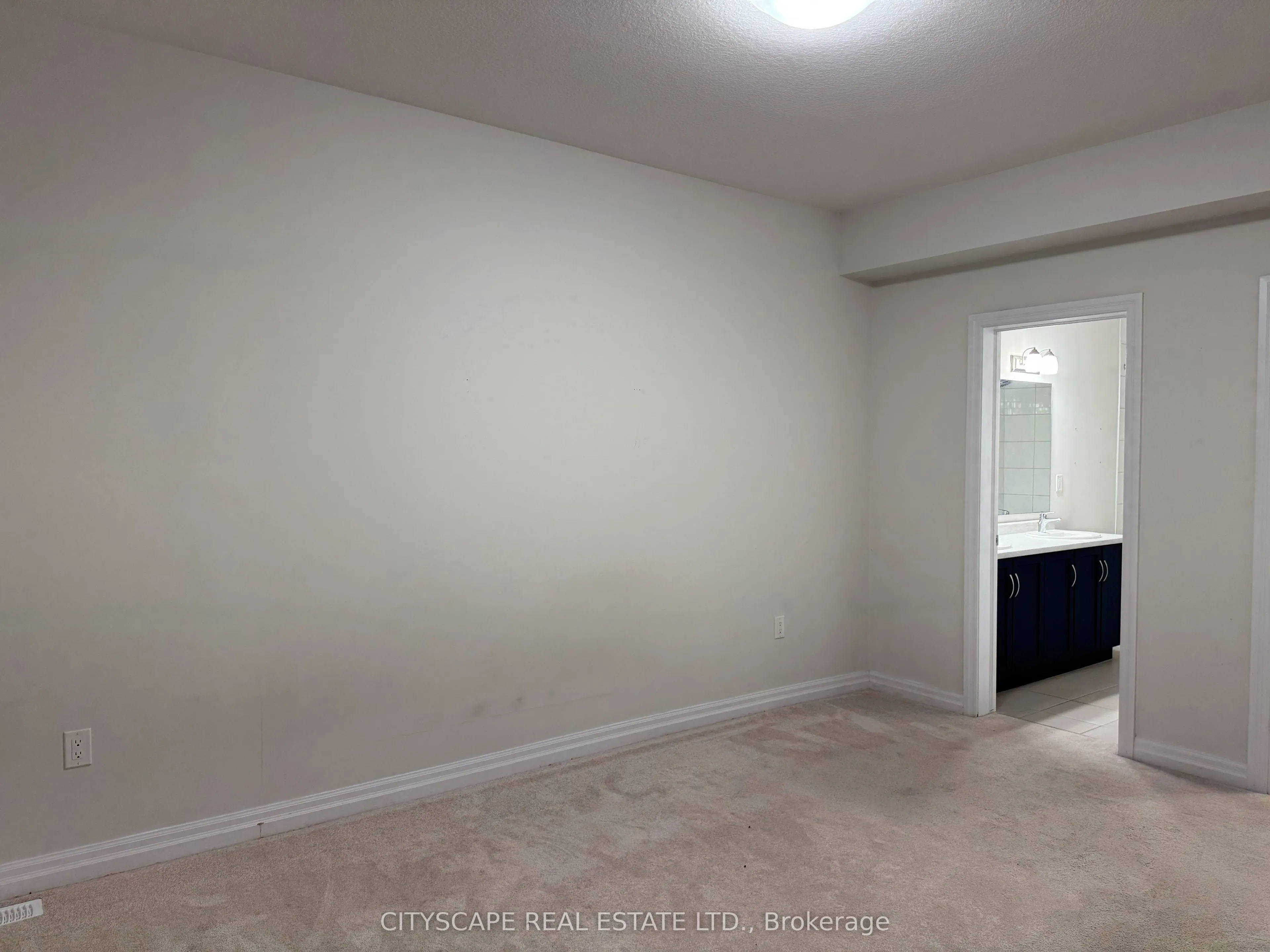 4311 Mann Street, #7