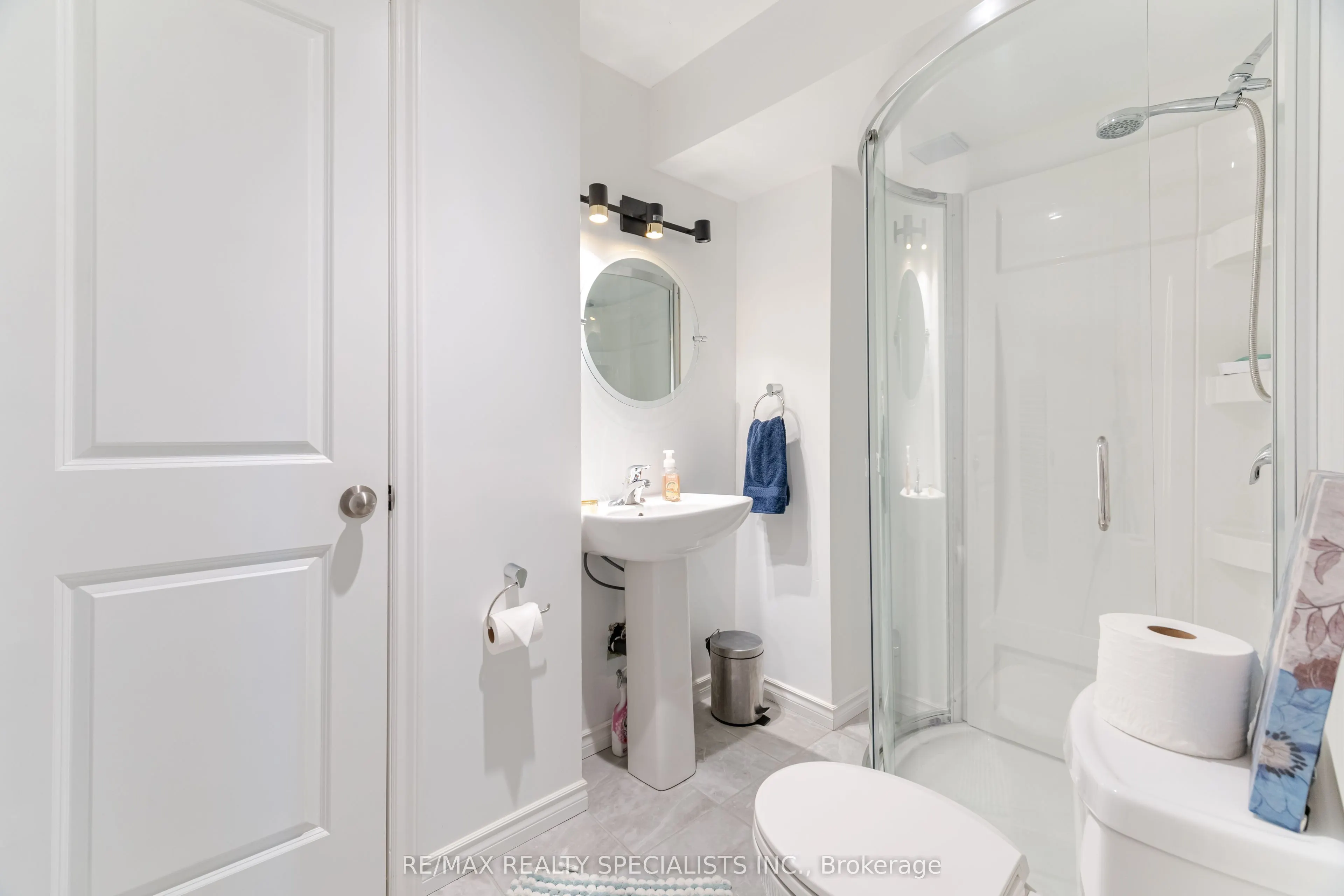 90 Raymond Road, #6