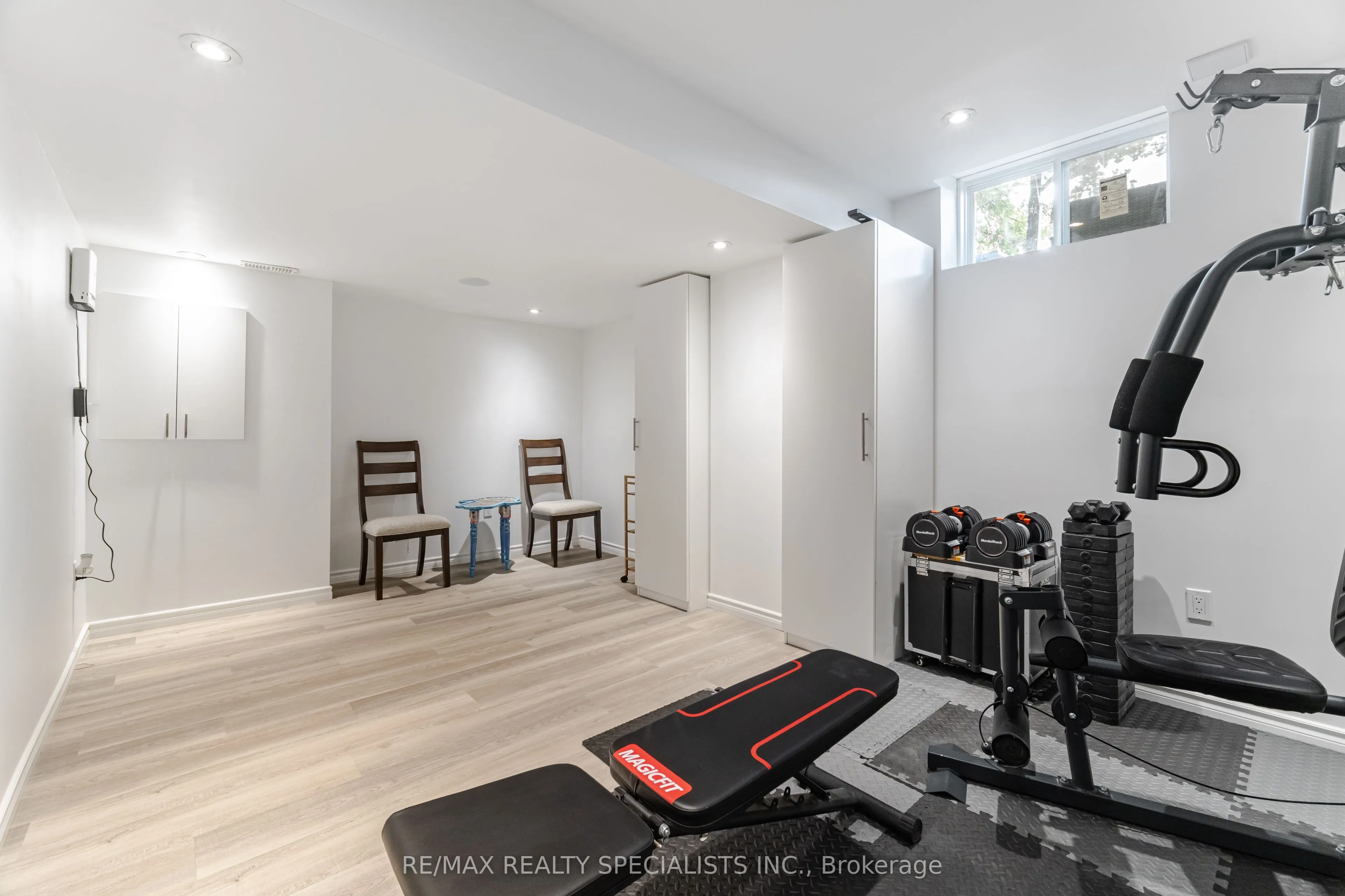 90 Raymond Road, #6