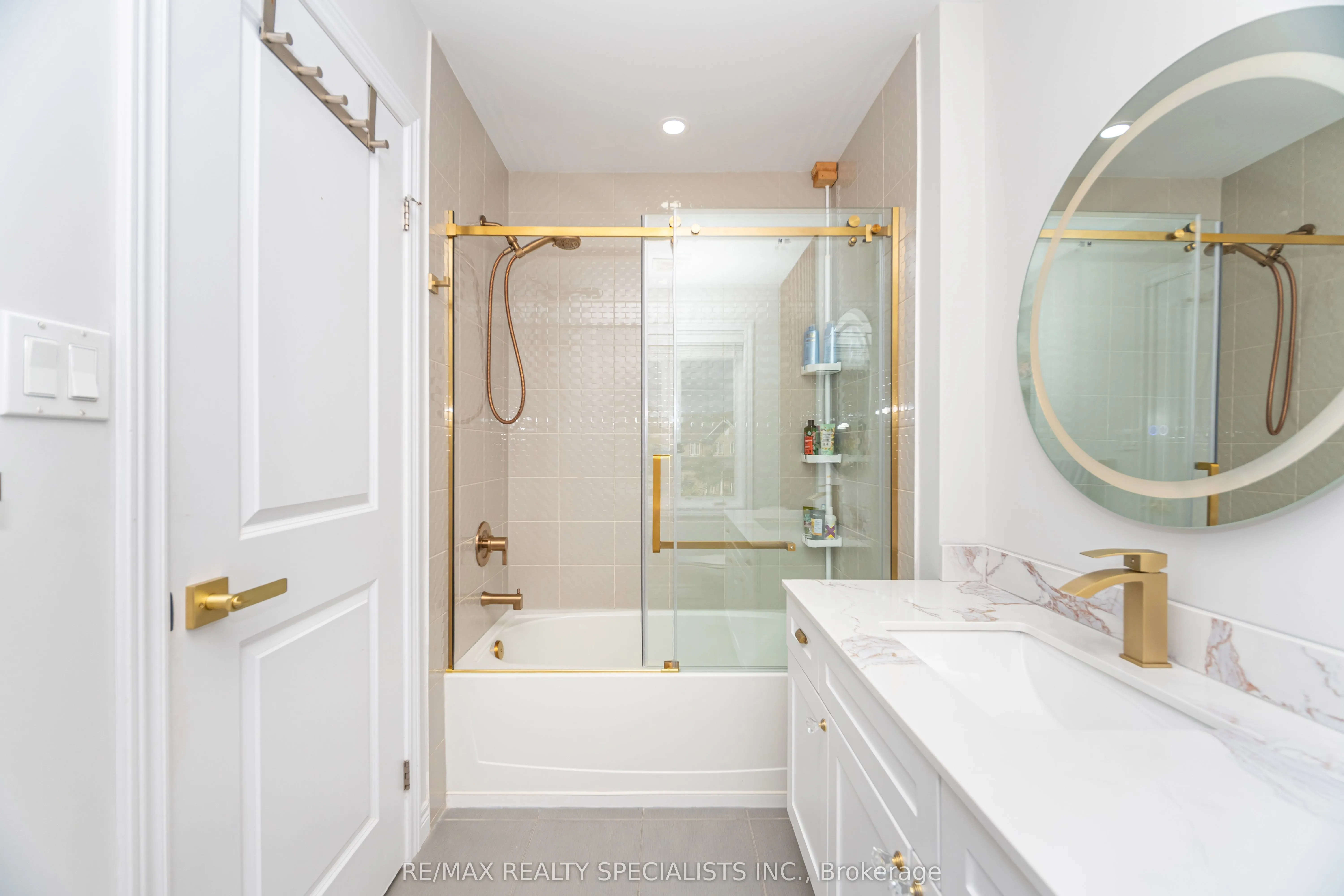 90 Raymond Road, #6