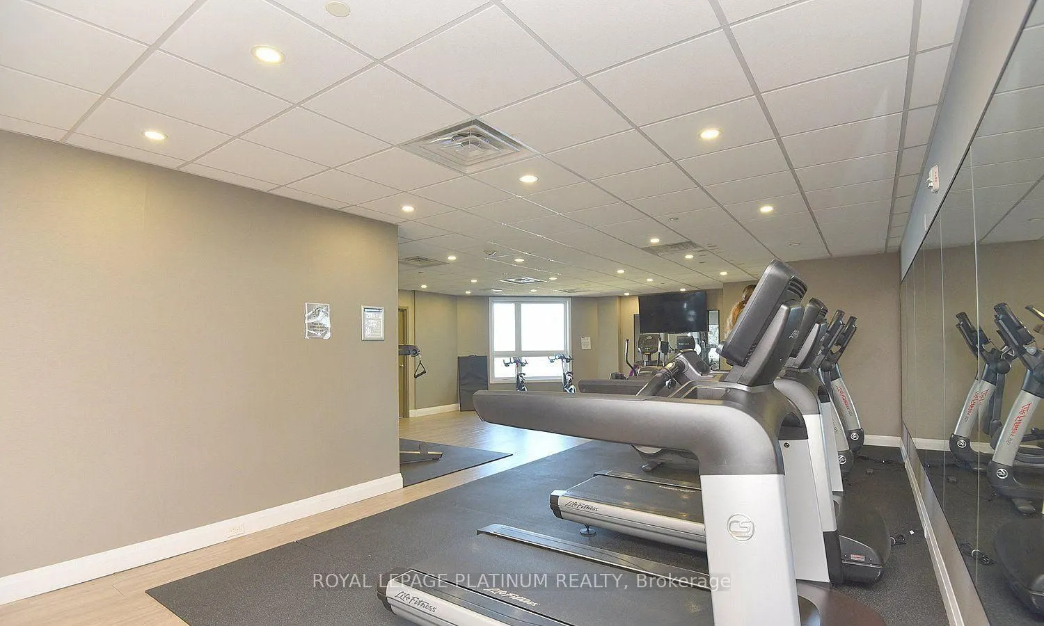 125 Shoreview Place, #233