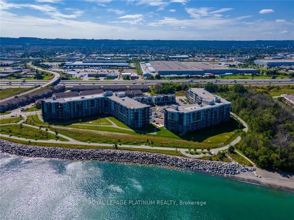 125 Shoreview Place, #233