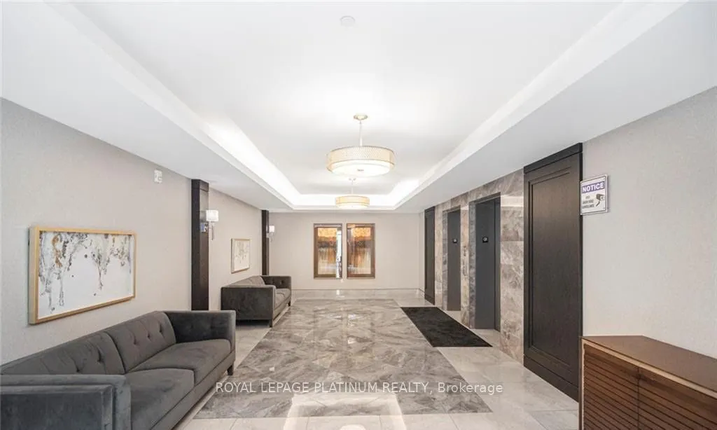 125 Shoreview Place, #233