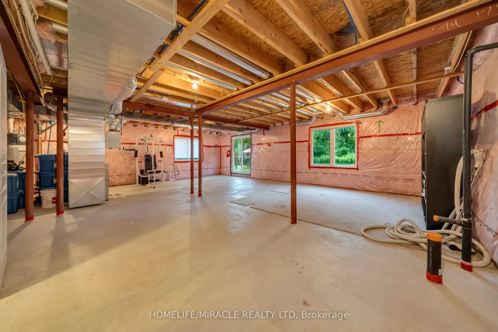 3547 Dominion Road S