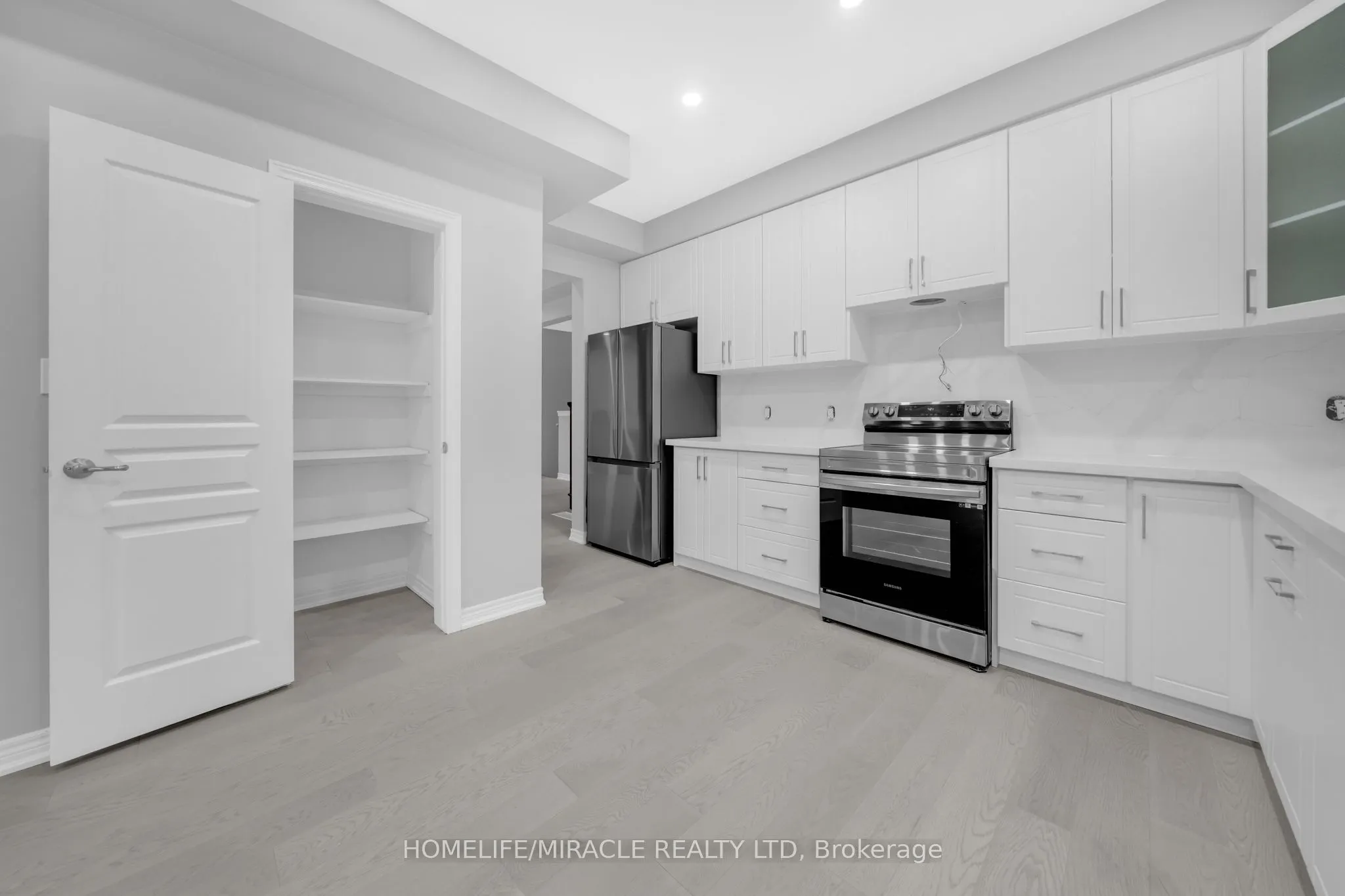 3547 Dominion Road S