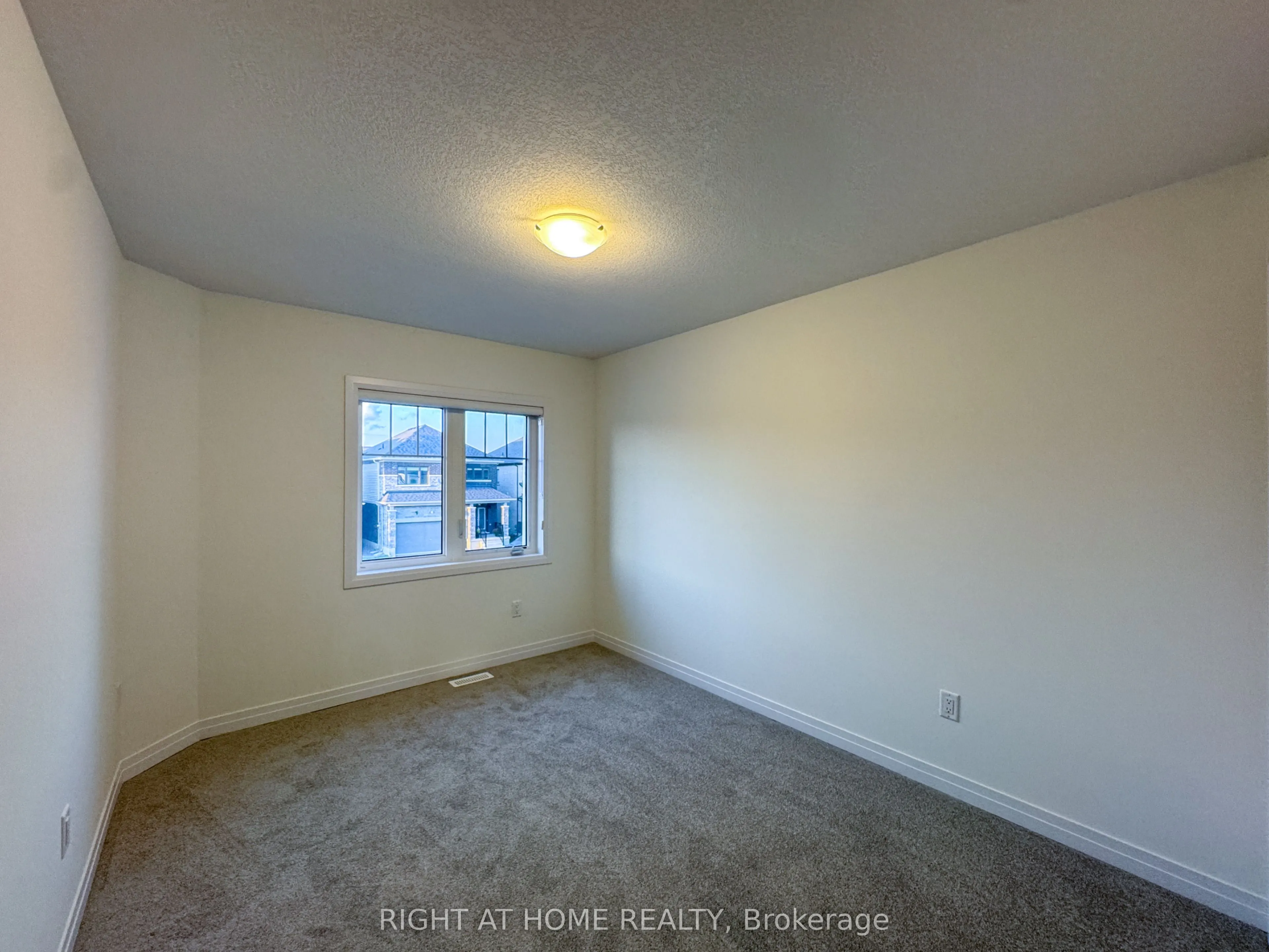 79 Brighton Lane