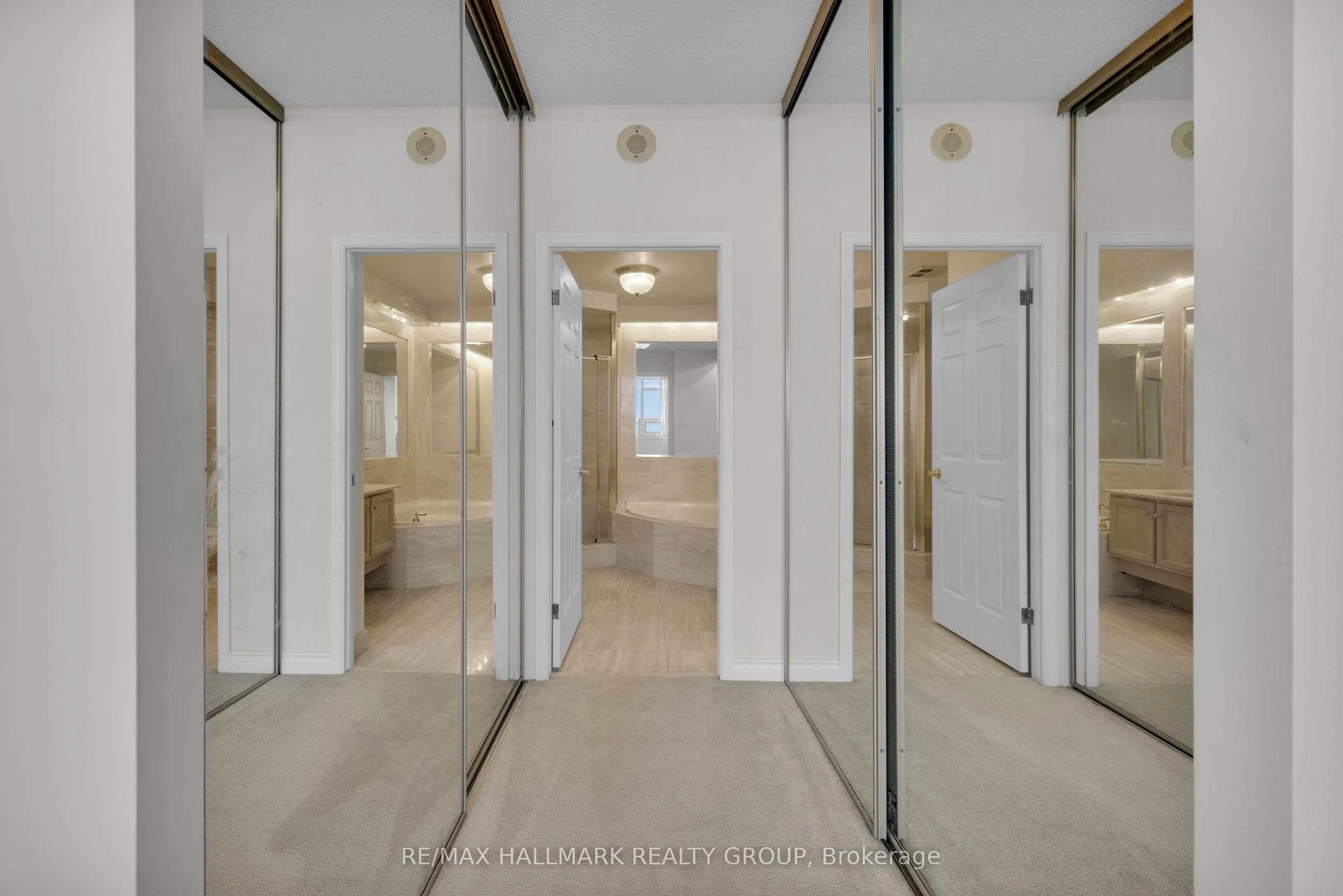 1480 Riverside Drive, #2204