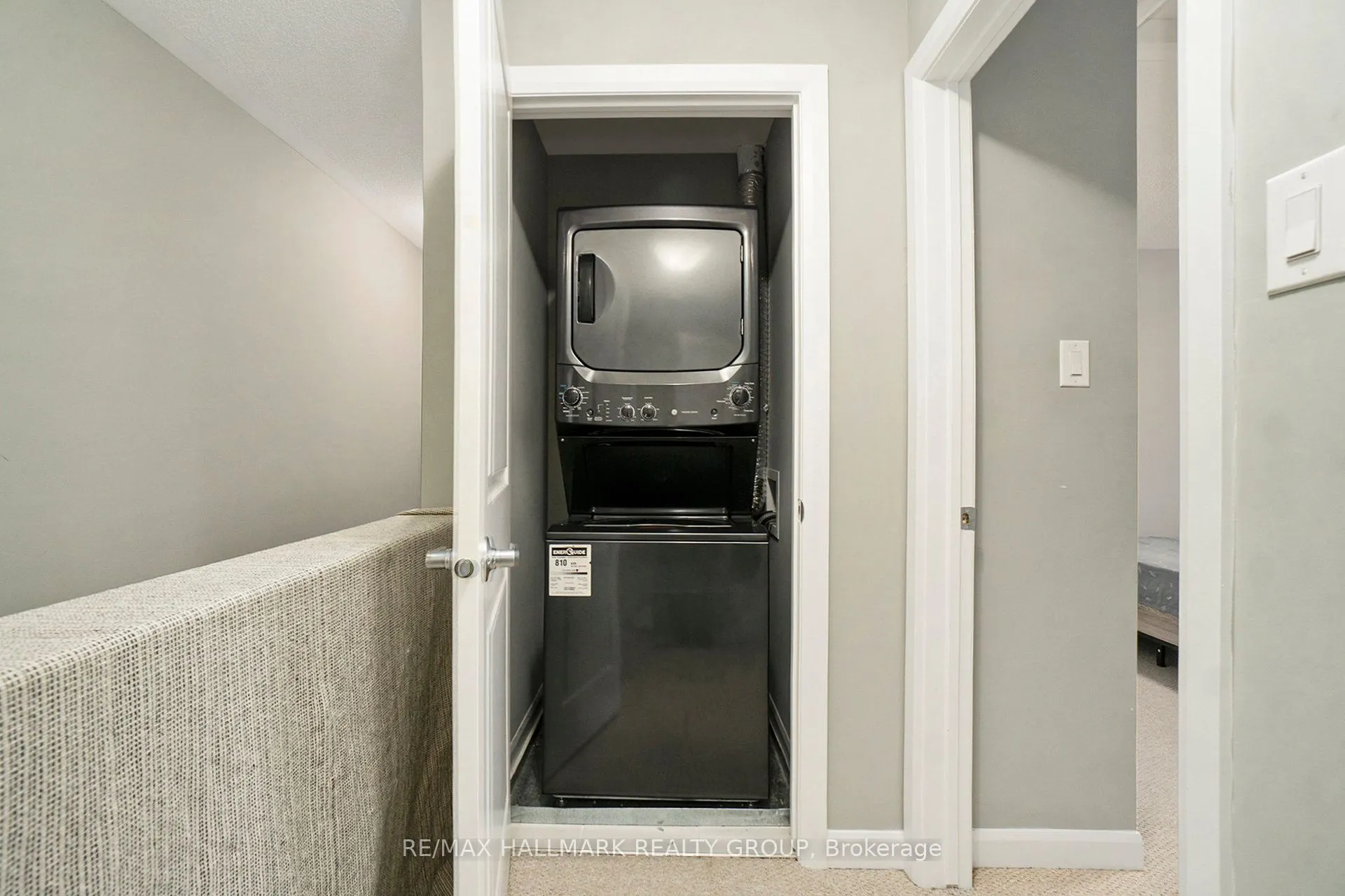 512 Decoeur Drive, #B