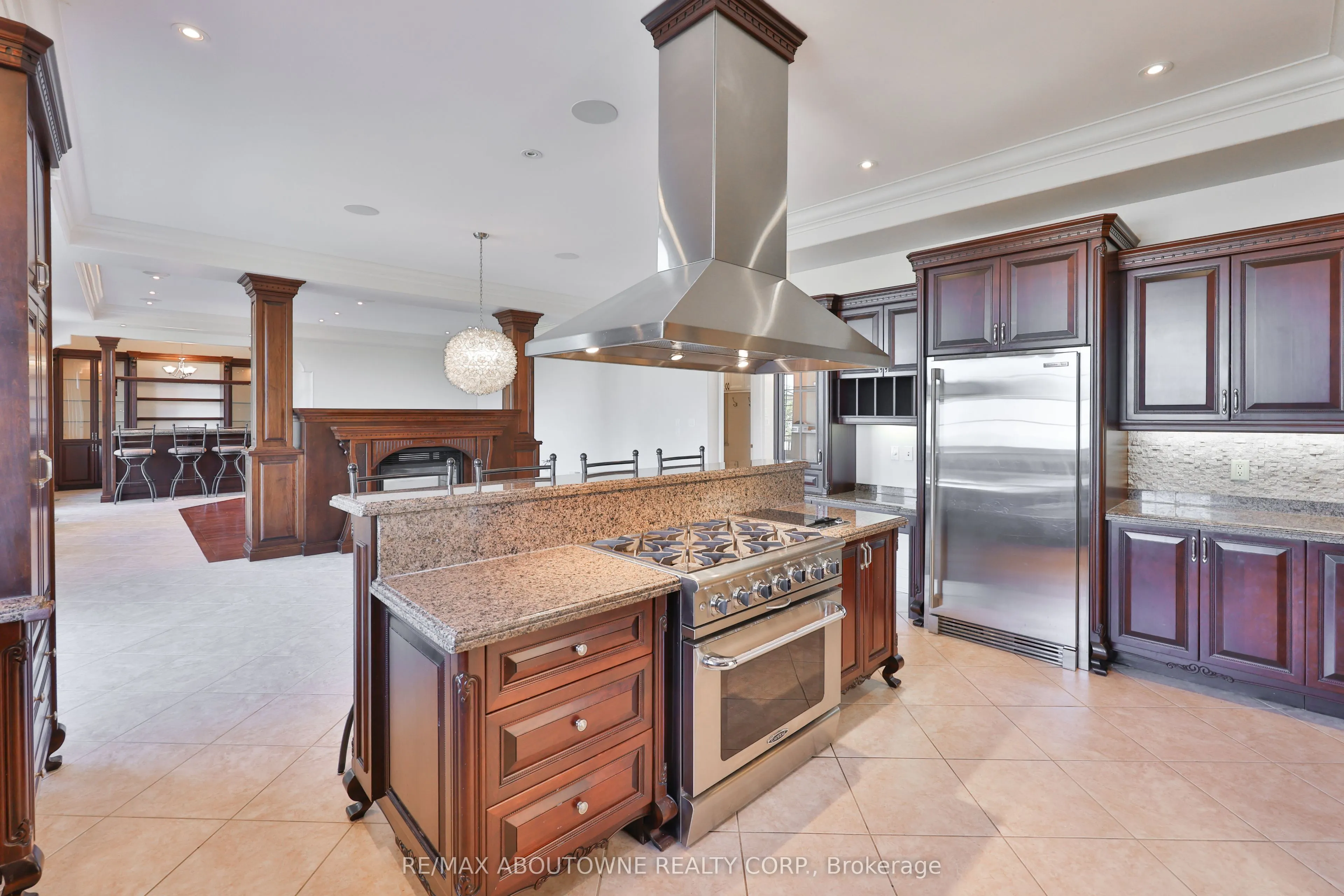 803 Ridge Road