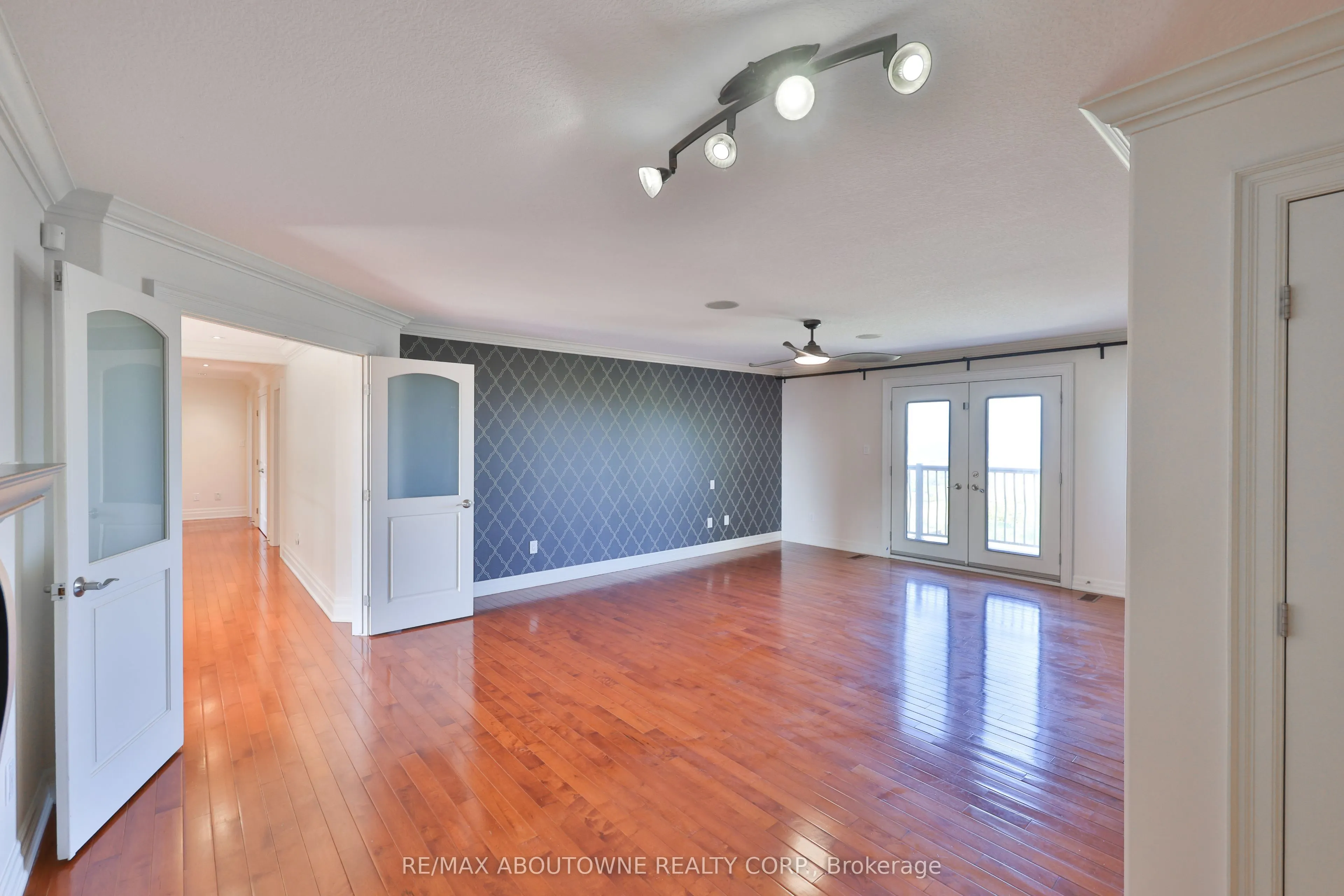 803 Ridge Road