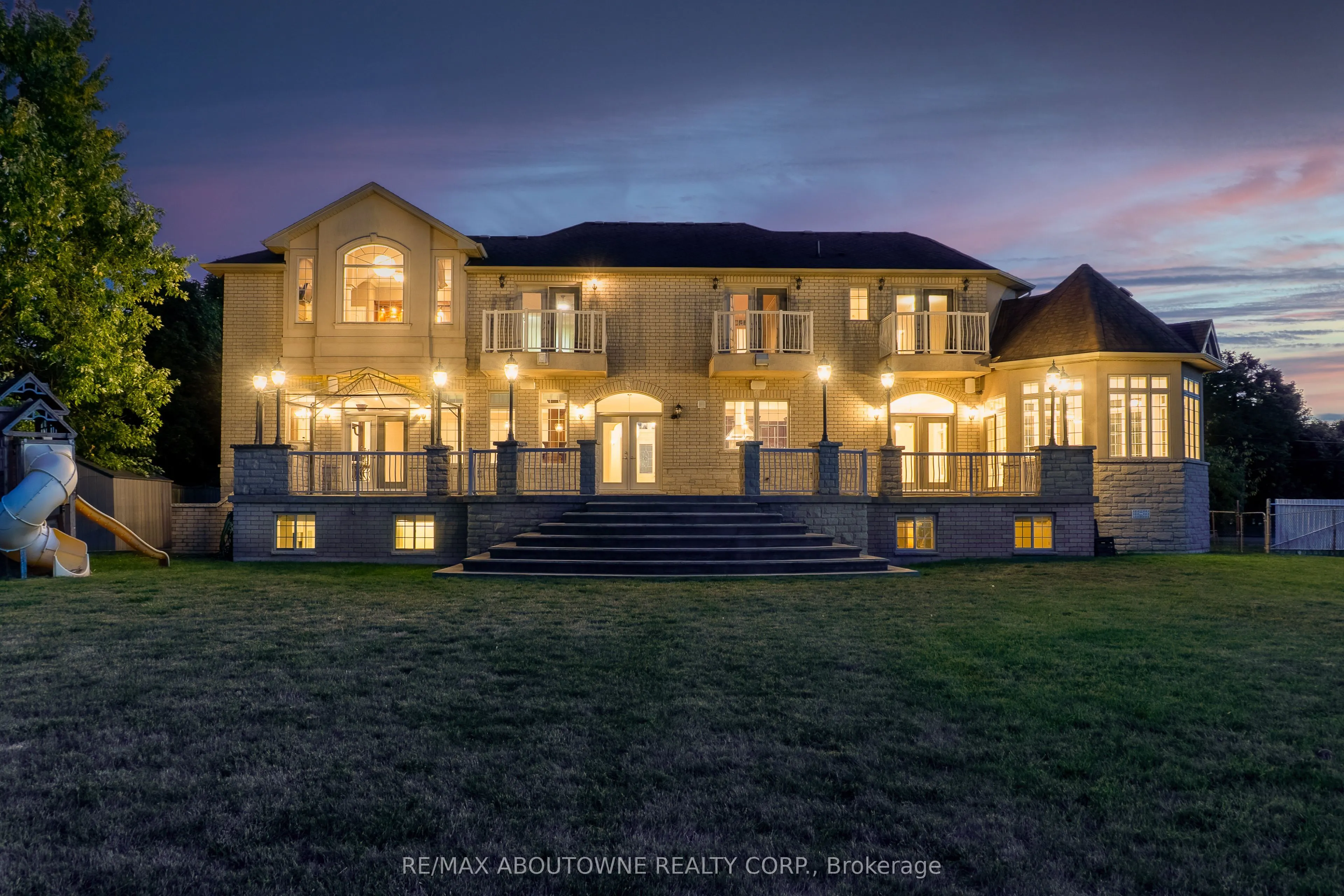 803 Ridge Road