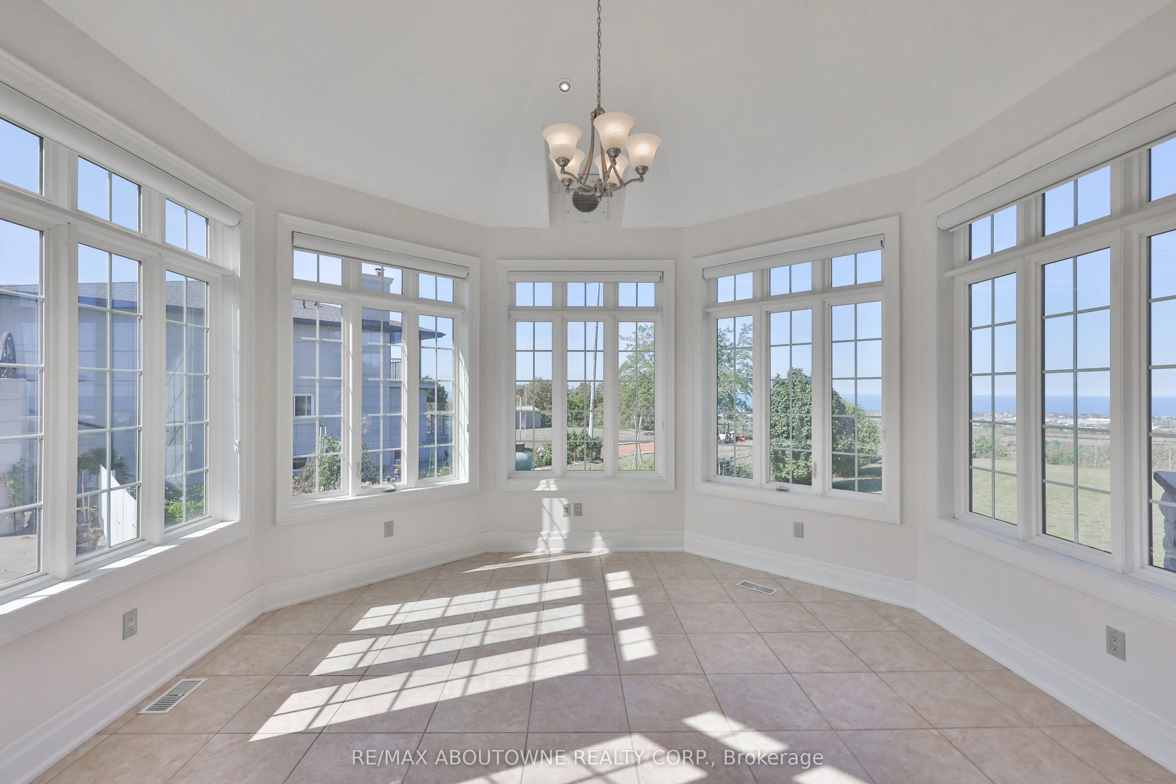 803 Ridge Road