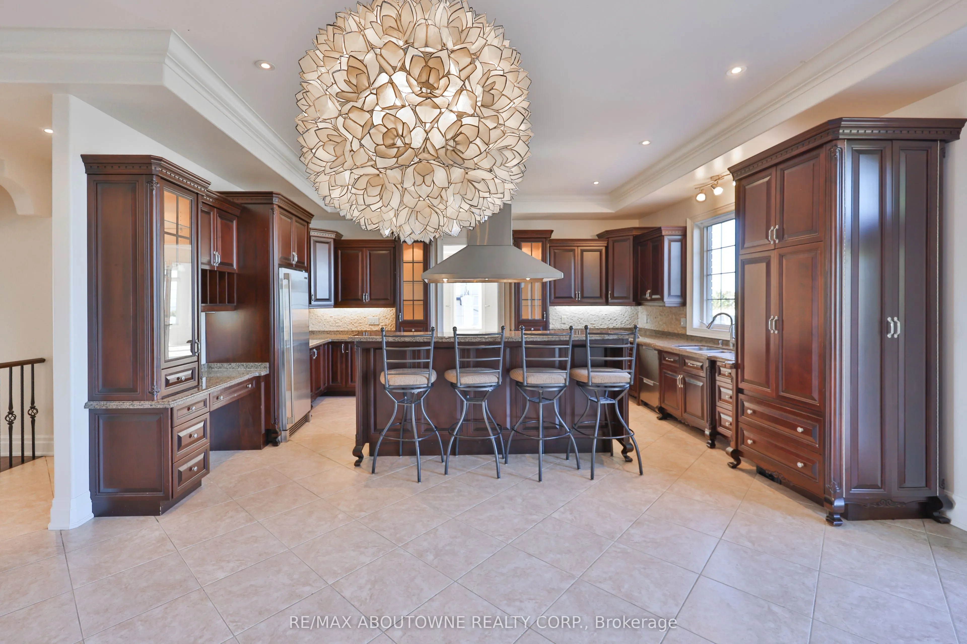 803 Ridge Road