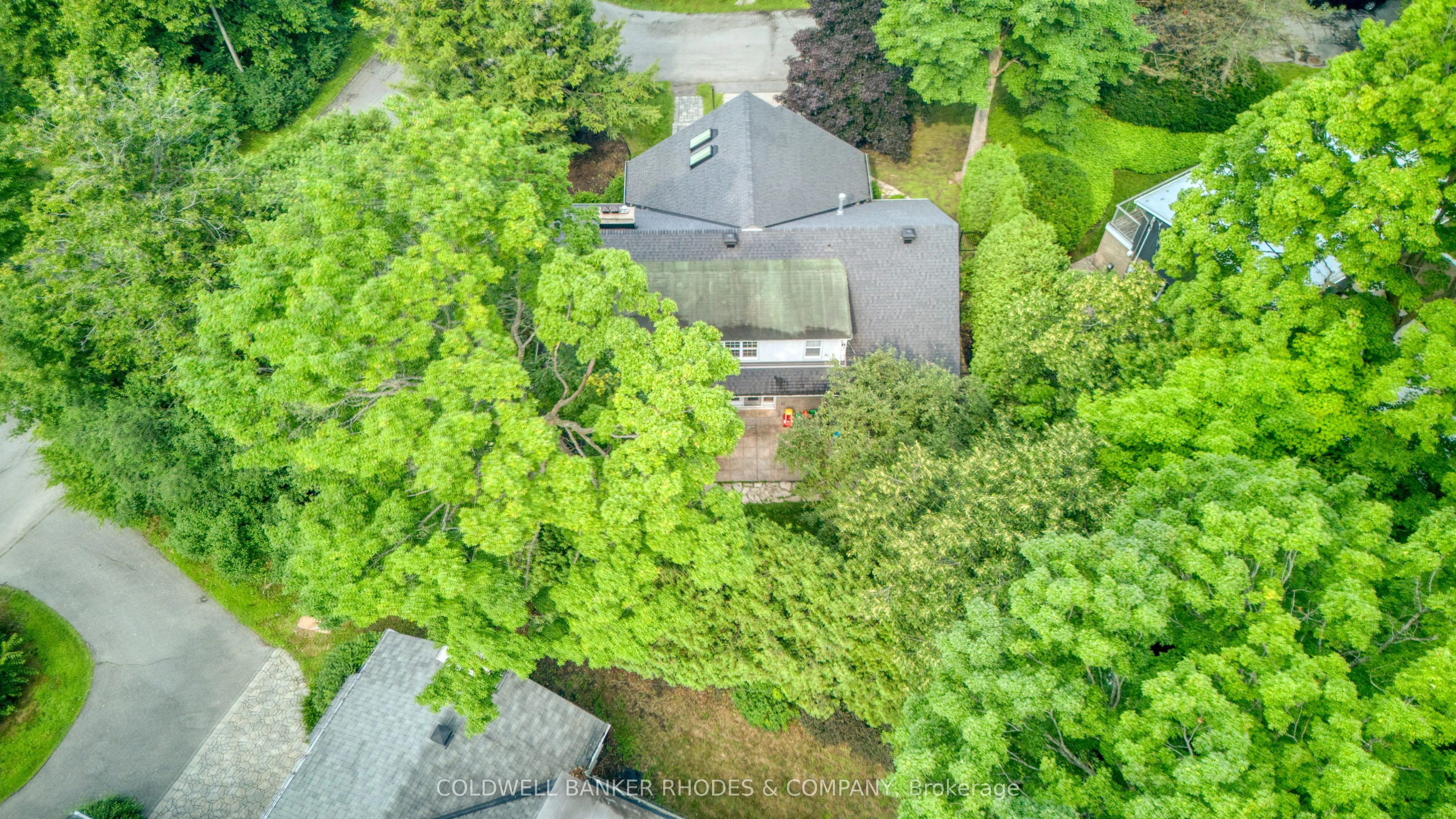 150 Lakeway Drive